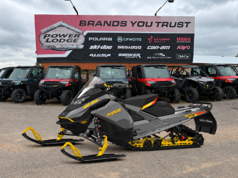 2026 Ski-Doo MXZ Adrenaline w/ Blizzard Package 137 850 E-TEC ES Ice Ripper XT 1.25