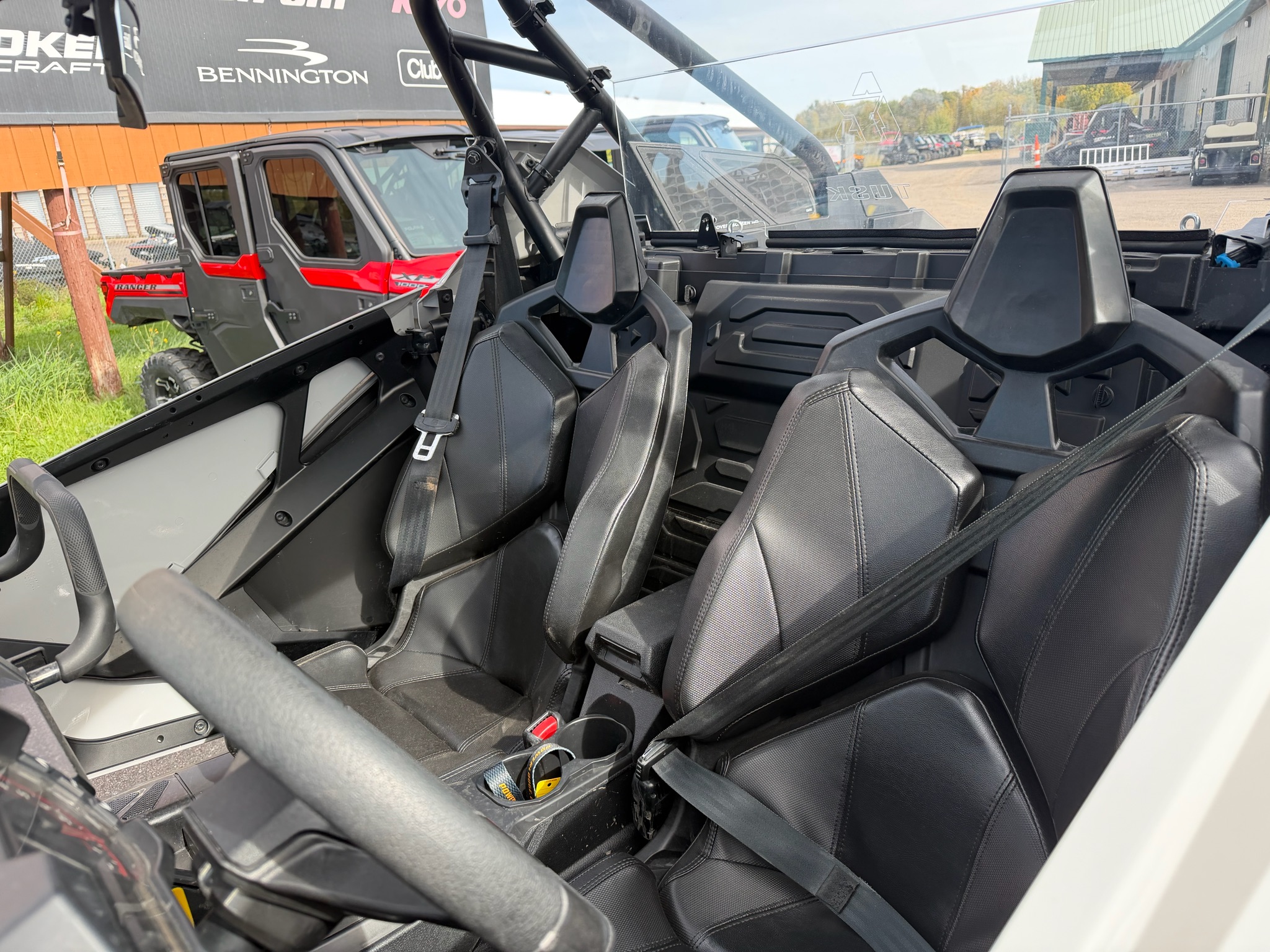 2023 Polaris RZR photo 7