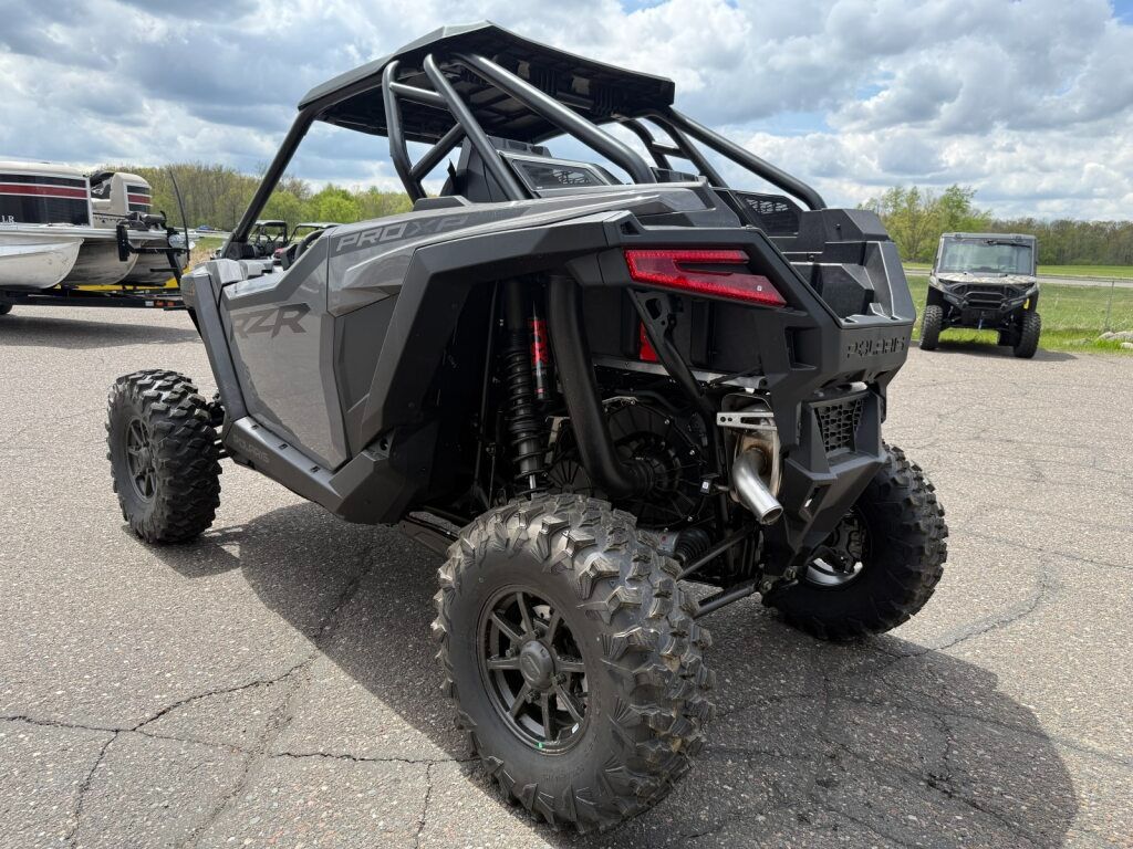 2026 Polaris RZR photo 4
