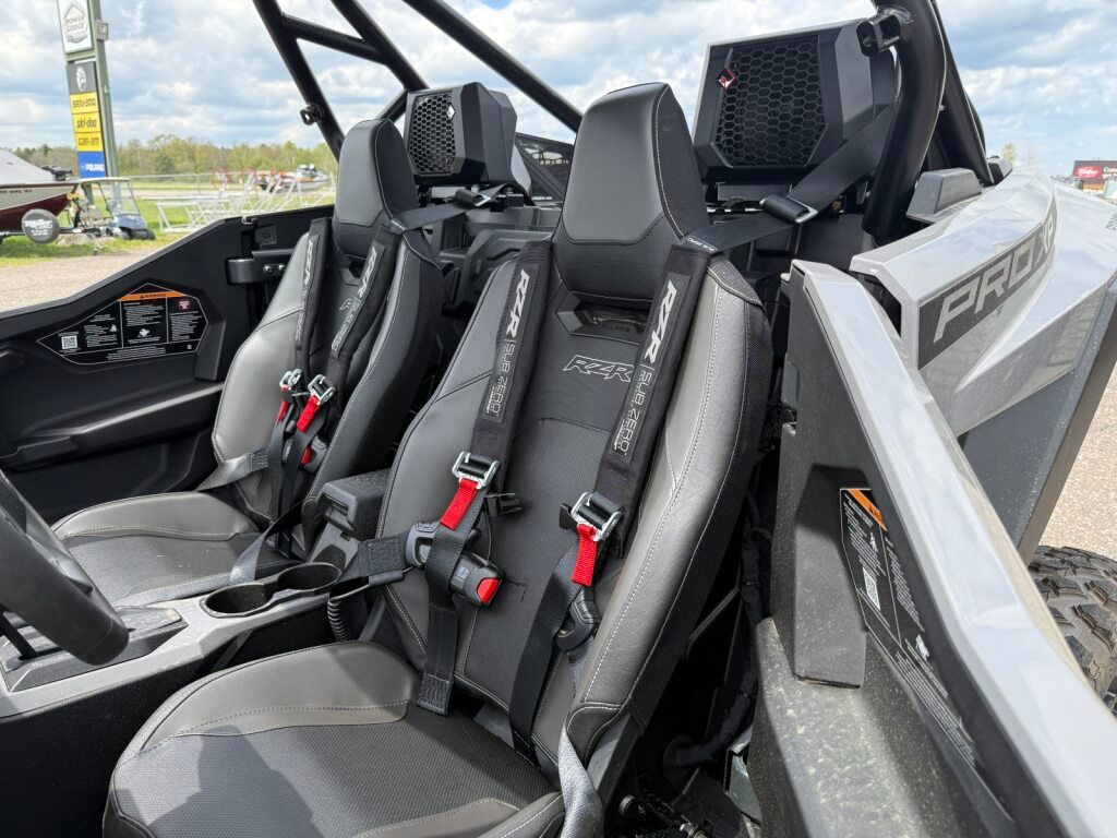 2026 Polaris RZR photo 8