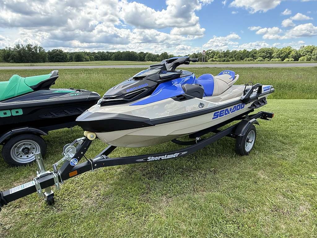 2026 Sea-Doo Wake Pro 230 2
