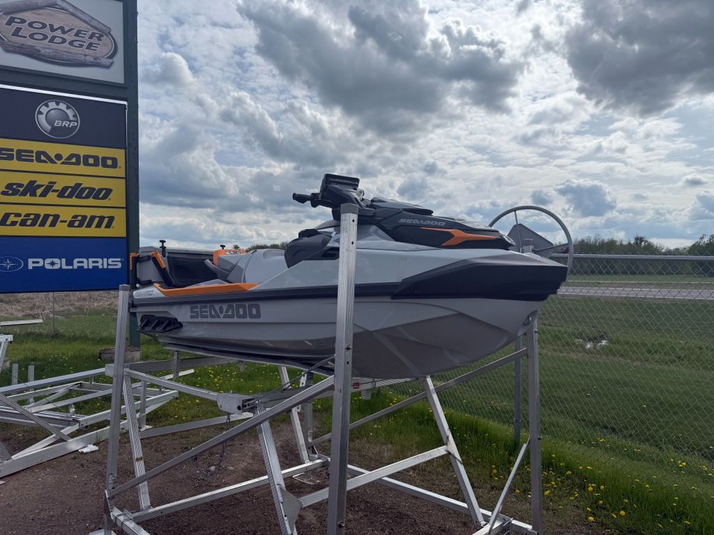 2025 Sea-Doo FishPro Trophy
