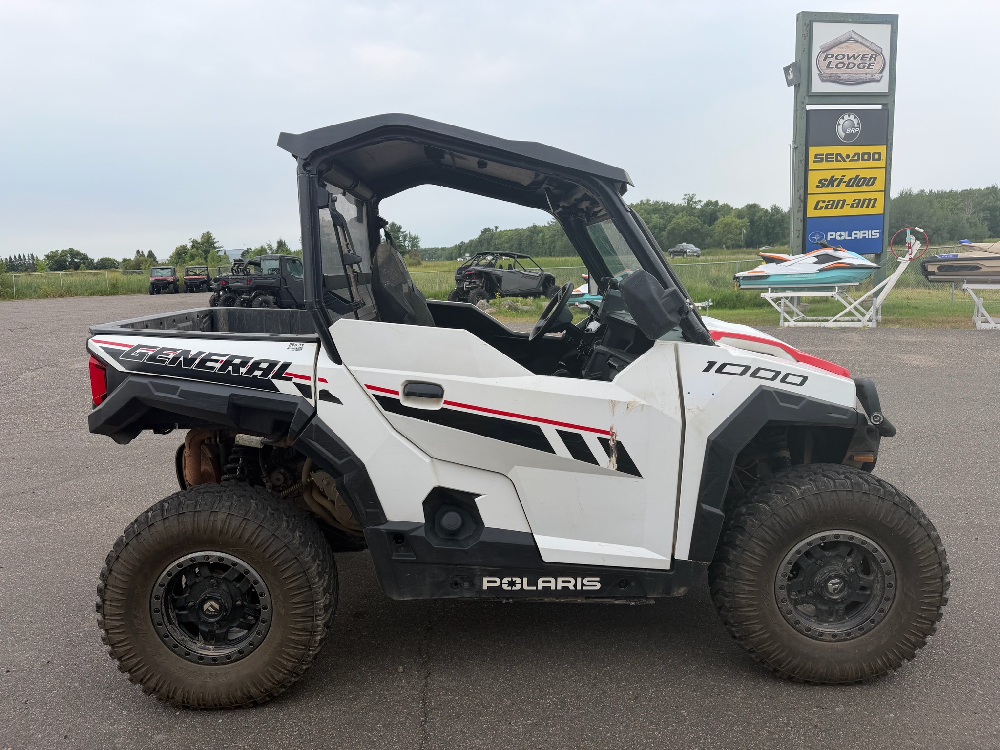 2023 Polaris General photo 6