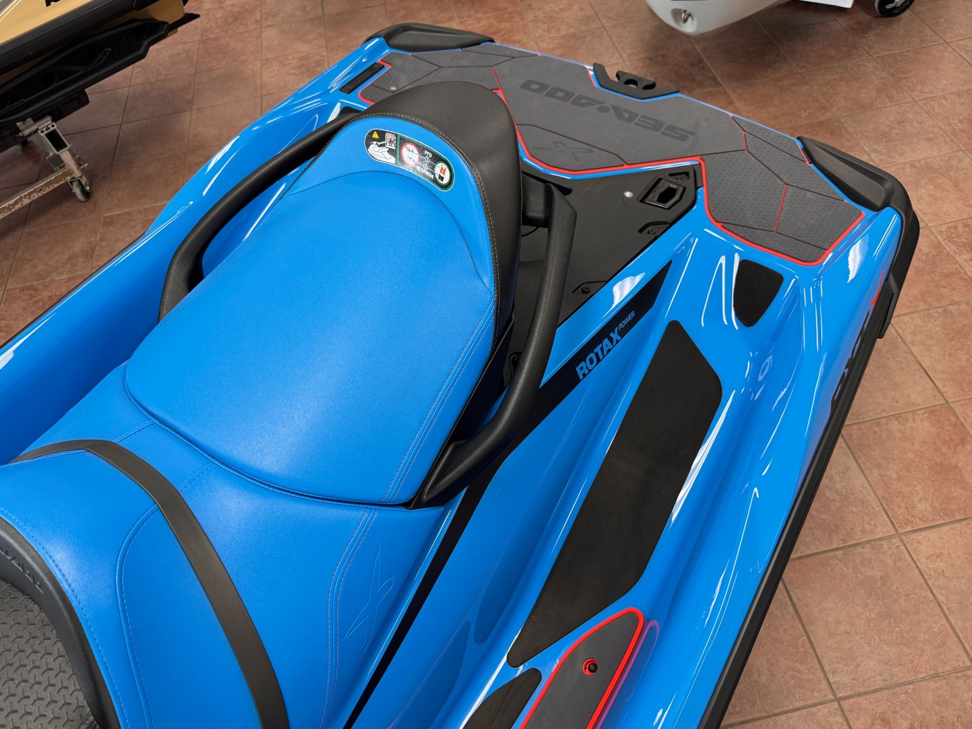 2026 Sea-Doo RXT-X 325 + Tech Package 9