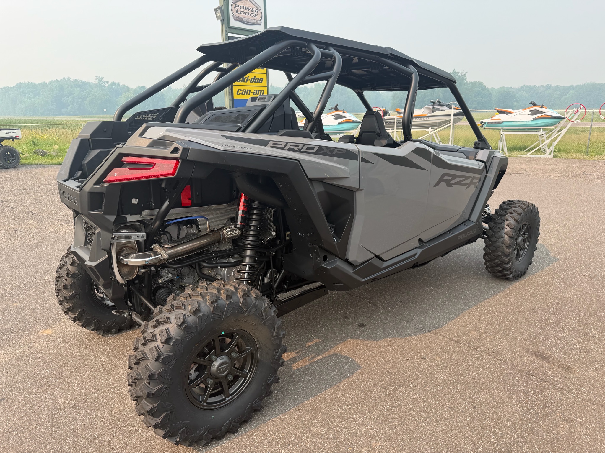 2026 Polaris RZR photo 2