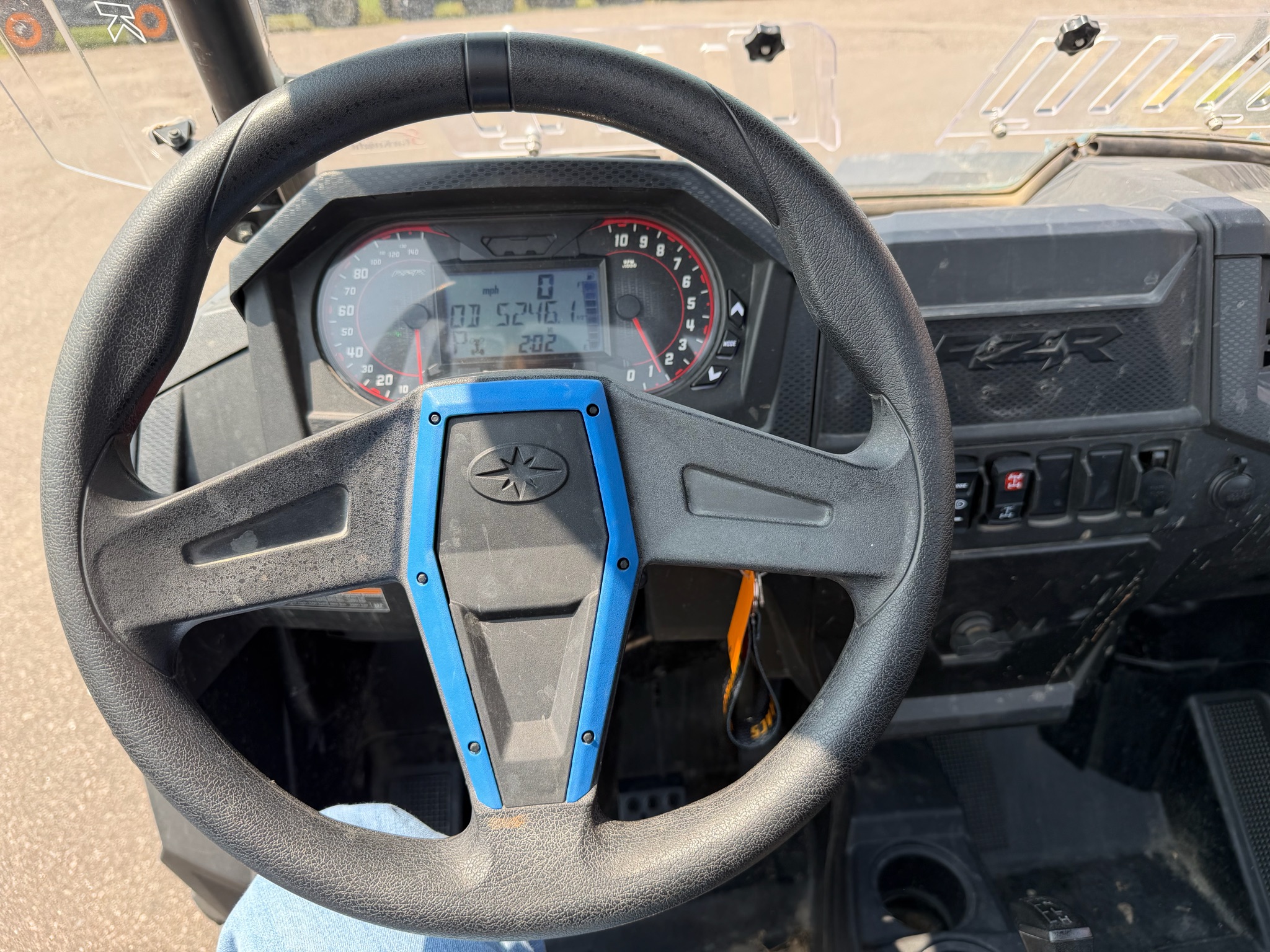 2022 Polaris RZR photo 4