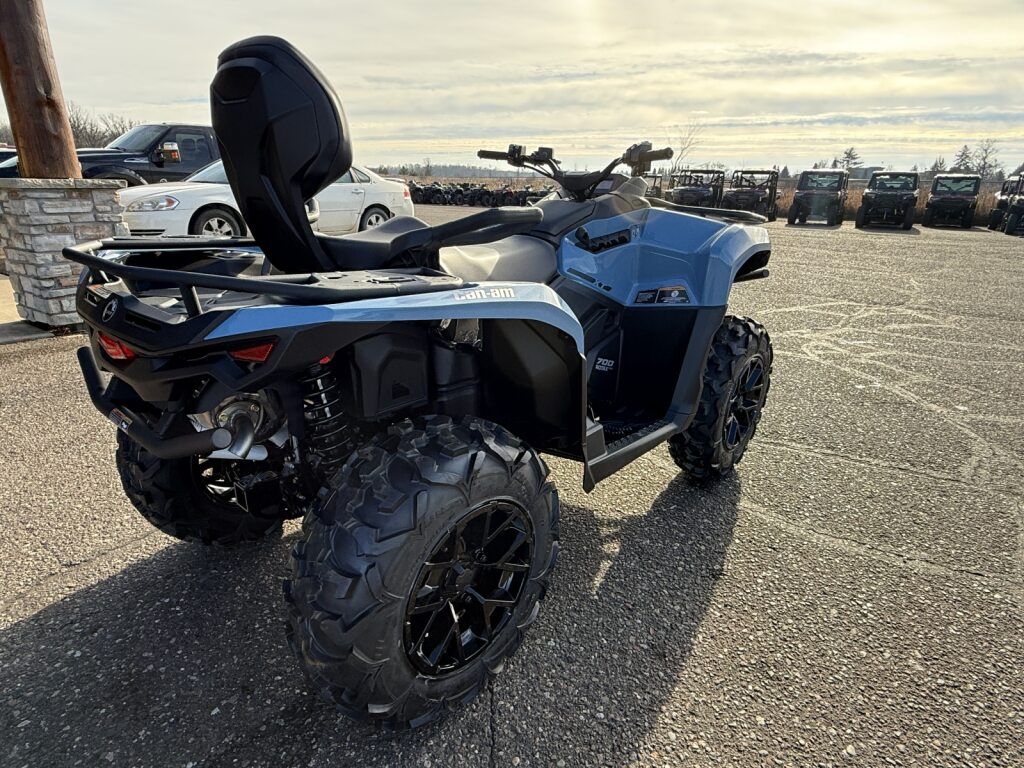 2026 Can-Am Outlander MAX XT 700, Onamia MN | New ATVs for Sale: Specs ...