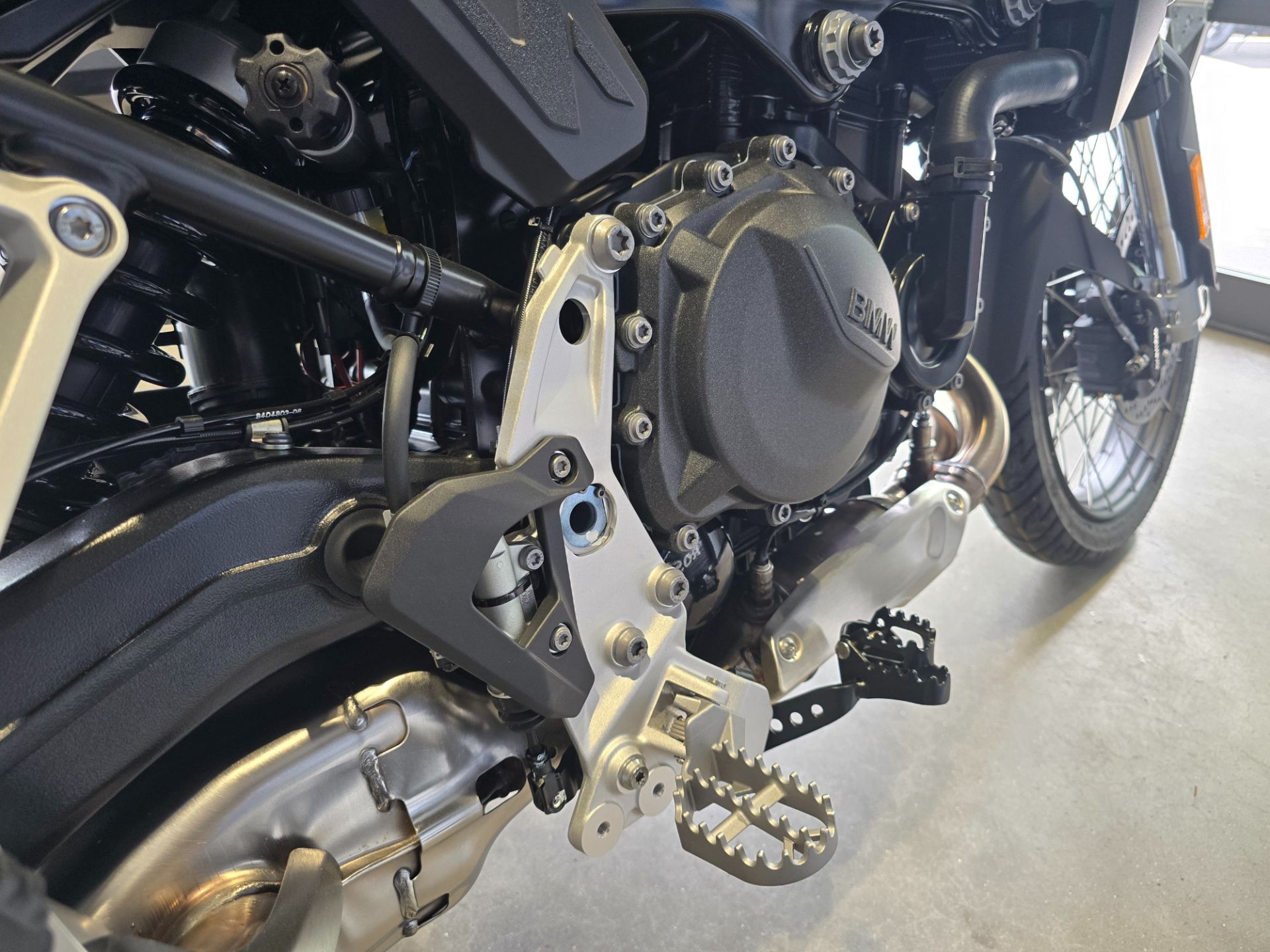 2026 BMW F 900 GS 11