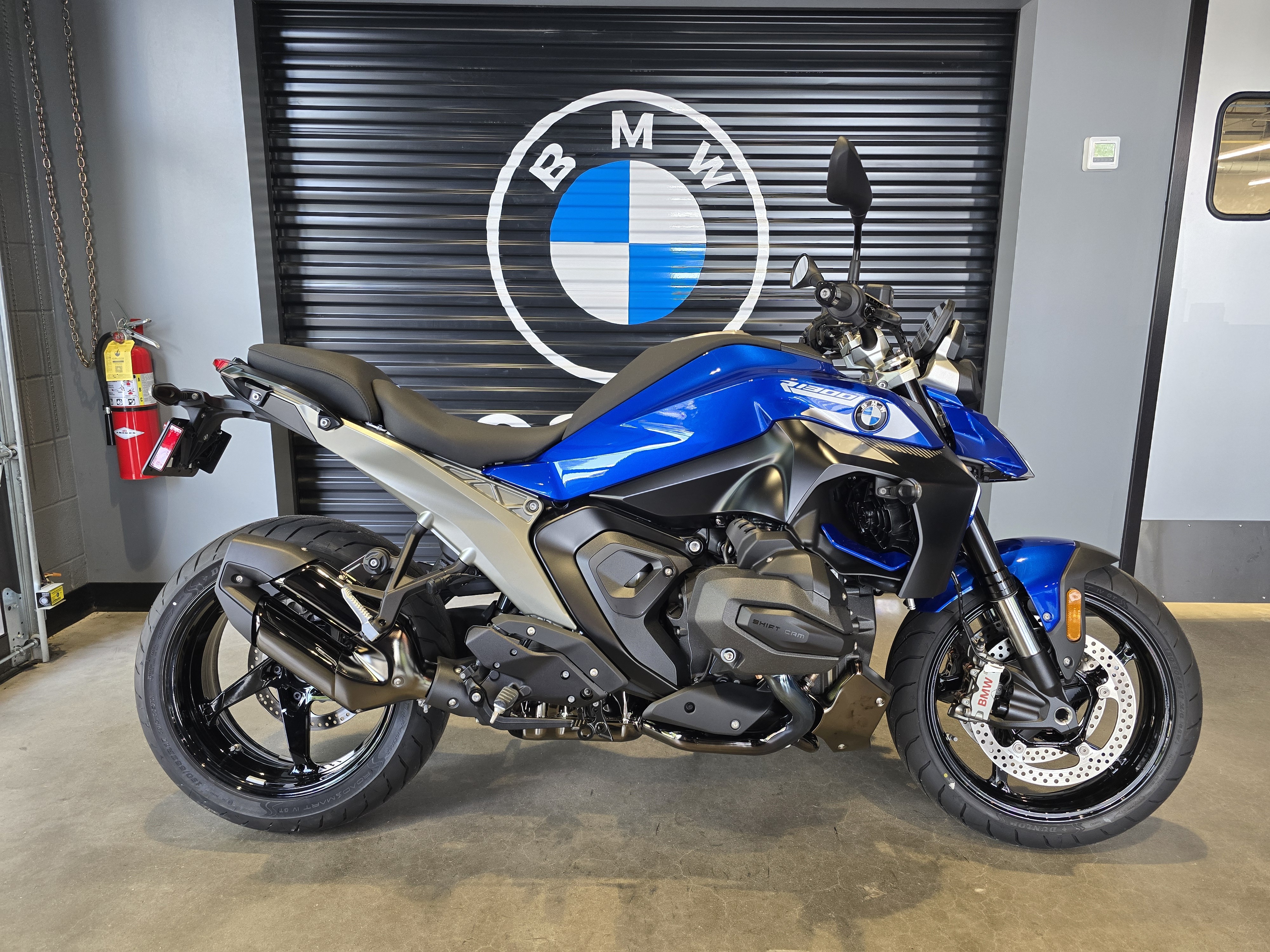 2026 BMW R 1300 R