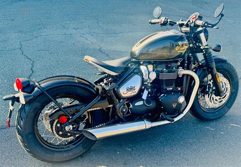 2025 Triumph Bonneville Bobber in Enfield, Connecticut - Photo 3
