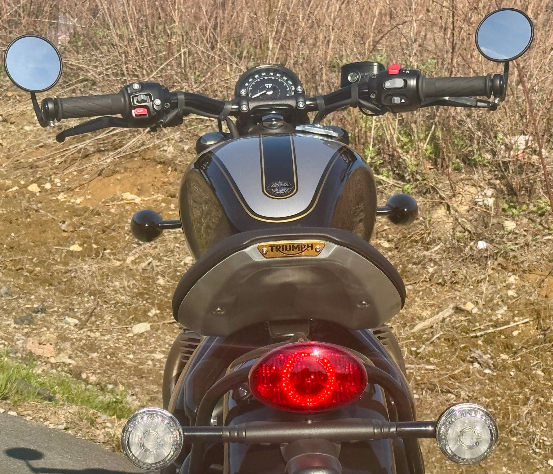 2025 Triumph Bonneville Bobber in Enfield, Connecticut - Photo 20