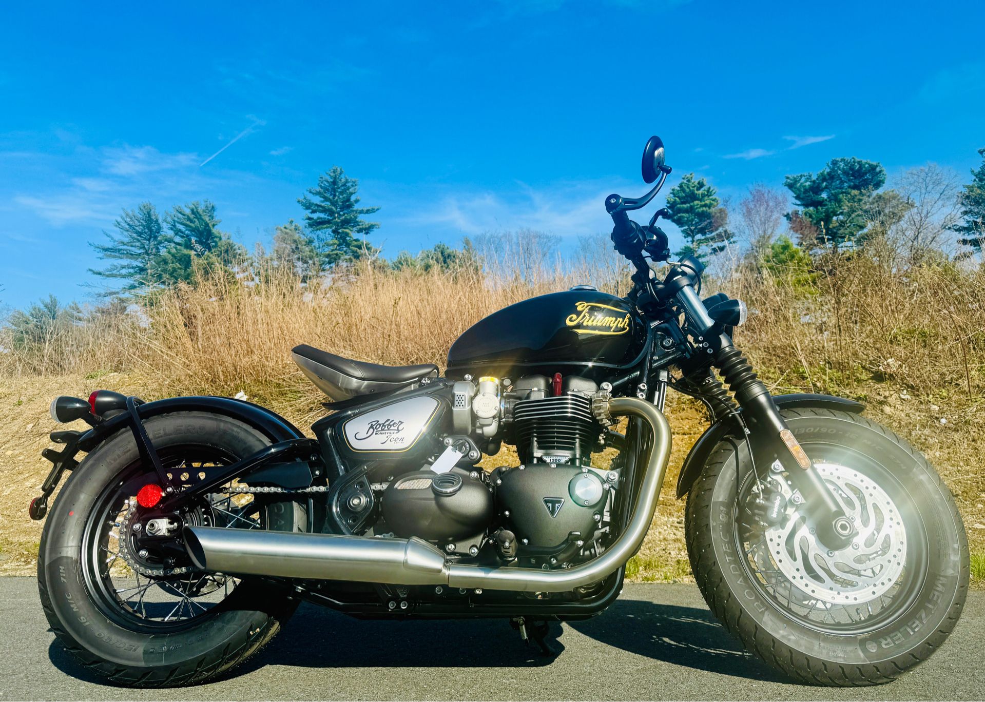 2025 Triumph Bonneville Bobber in Enfield, Connecticut - Photo 7