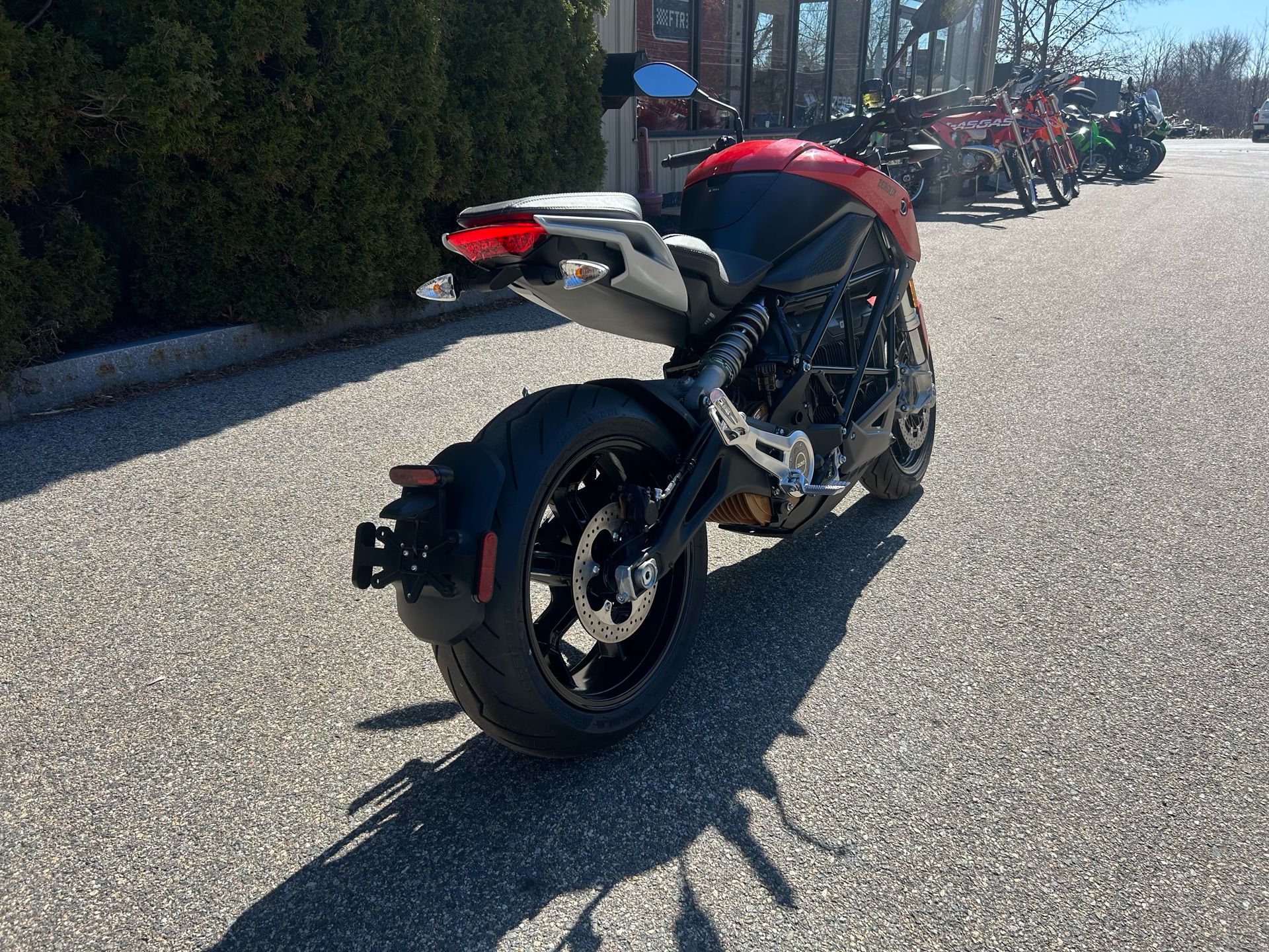 2023 Zero Motorcycles SR NA ZF15.6+ in Enfield, Connecticut - Photo 3