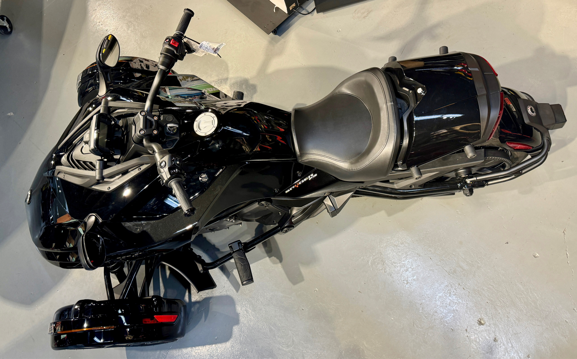 2023 Can-Am Spyder F3 in Enfield, Connecticut - Photo 10
