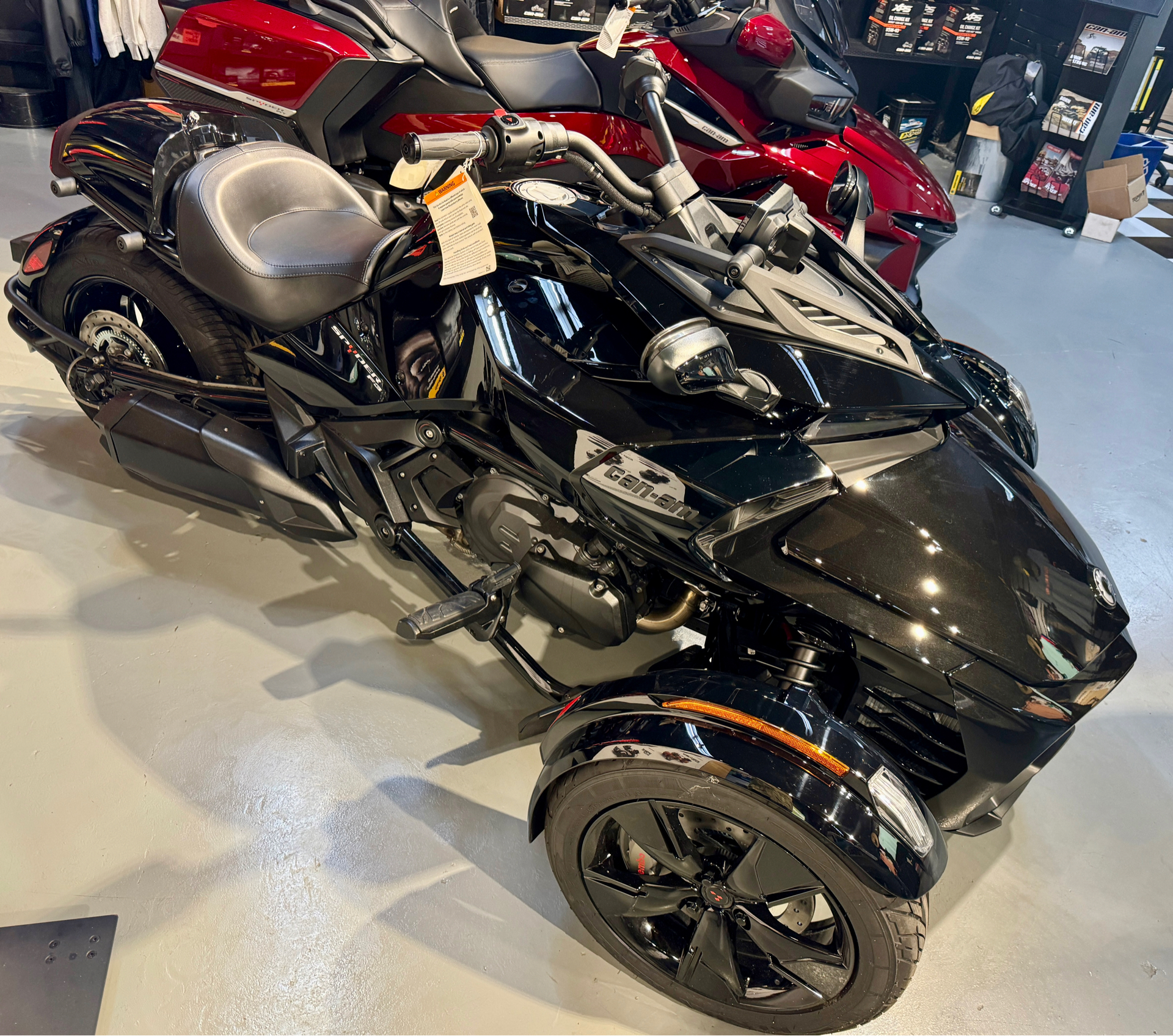 2023 Can-Am Spyder F3 in Enfield, Connecticut - Photo 19
