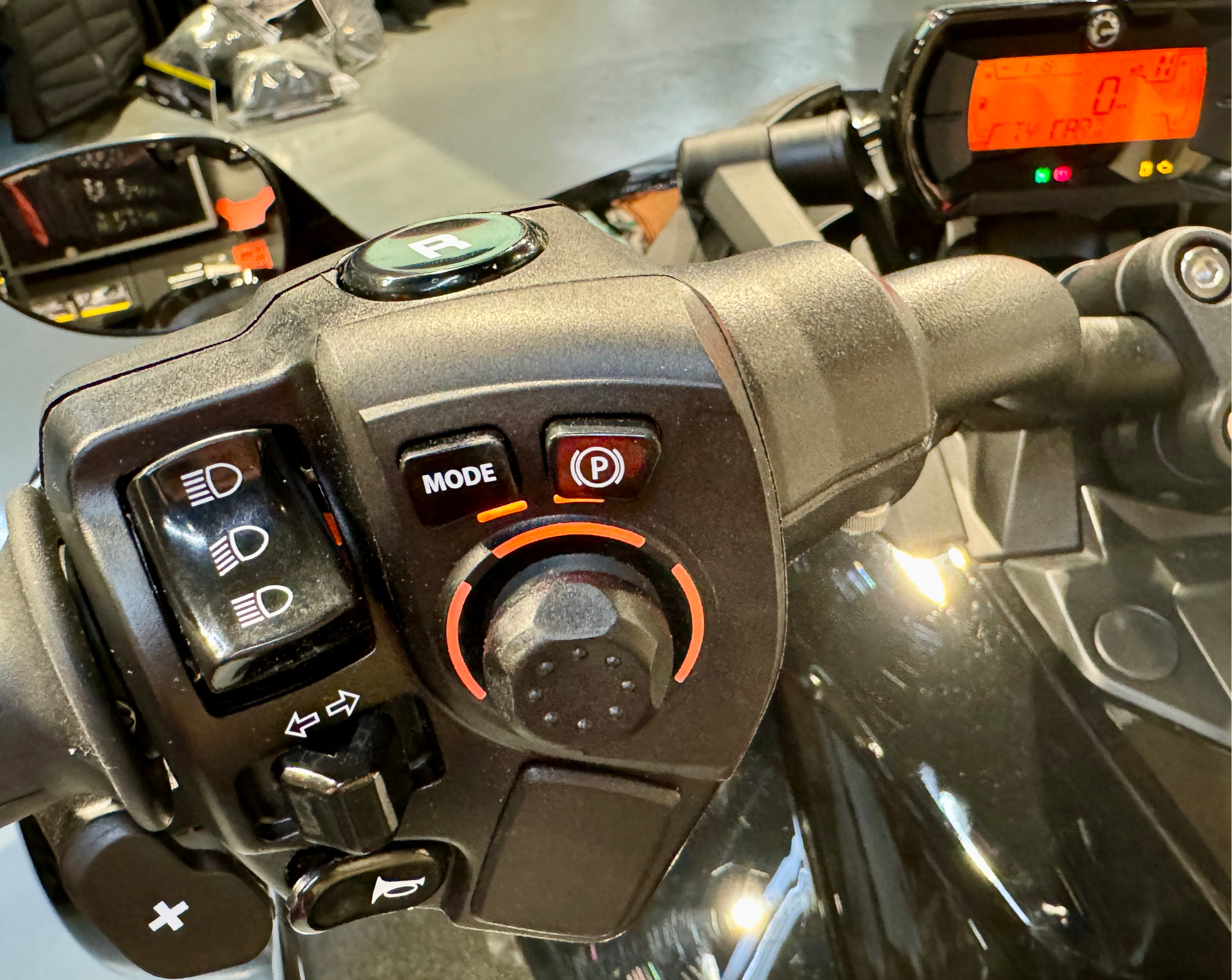 2023 Can-Am Spyder F3 in Enfield, Connecticut - Photo 5