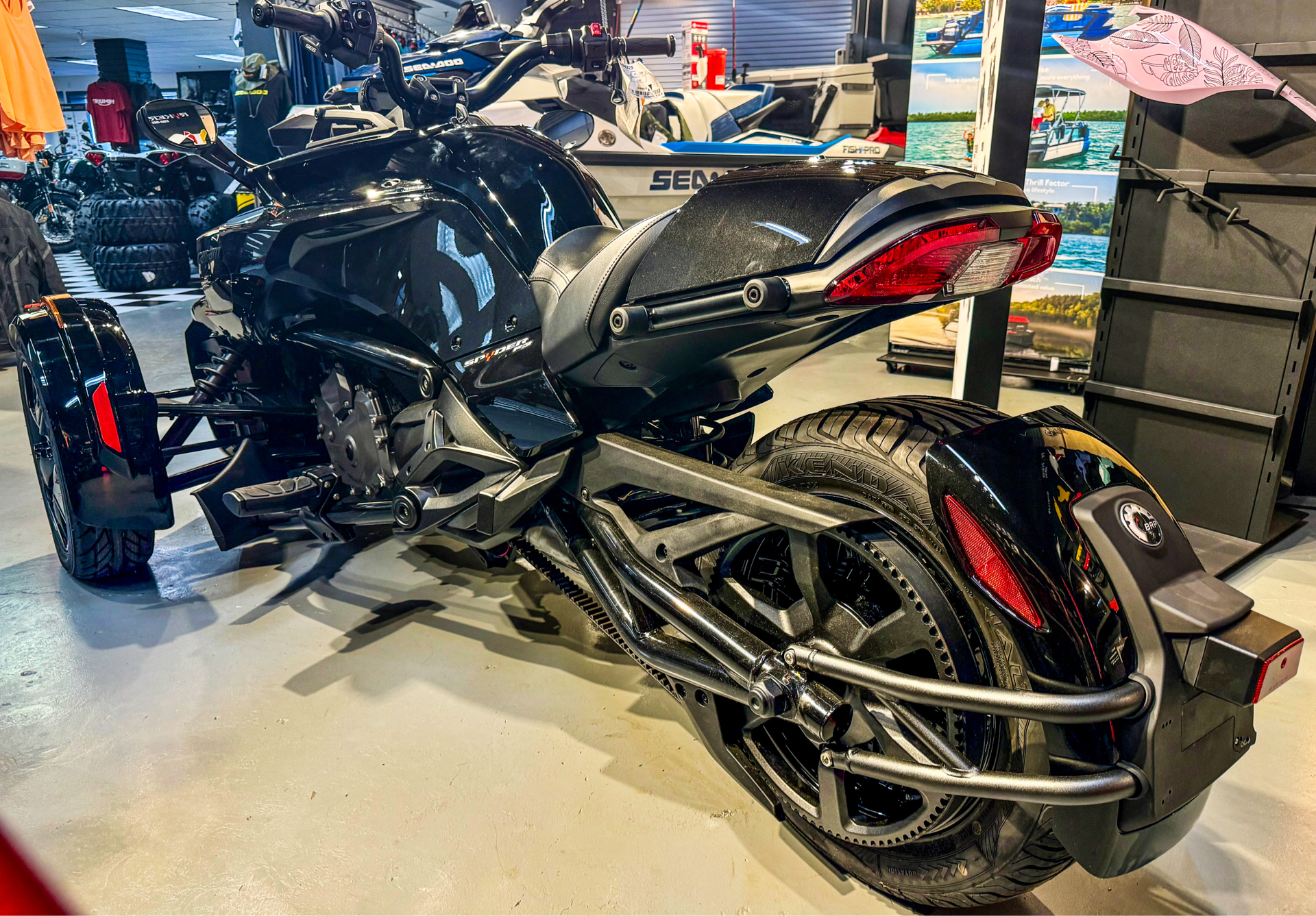 2023 Can-Am Spyder F3 in Enfield, Connecticut - Photo 6