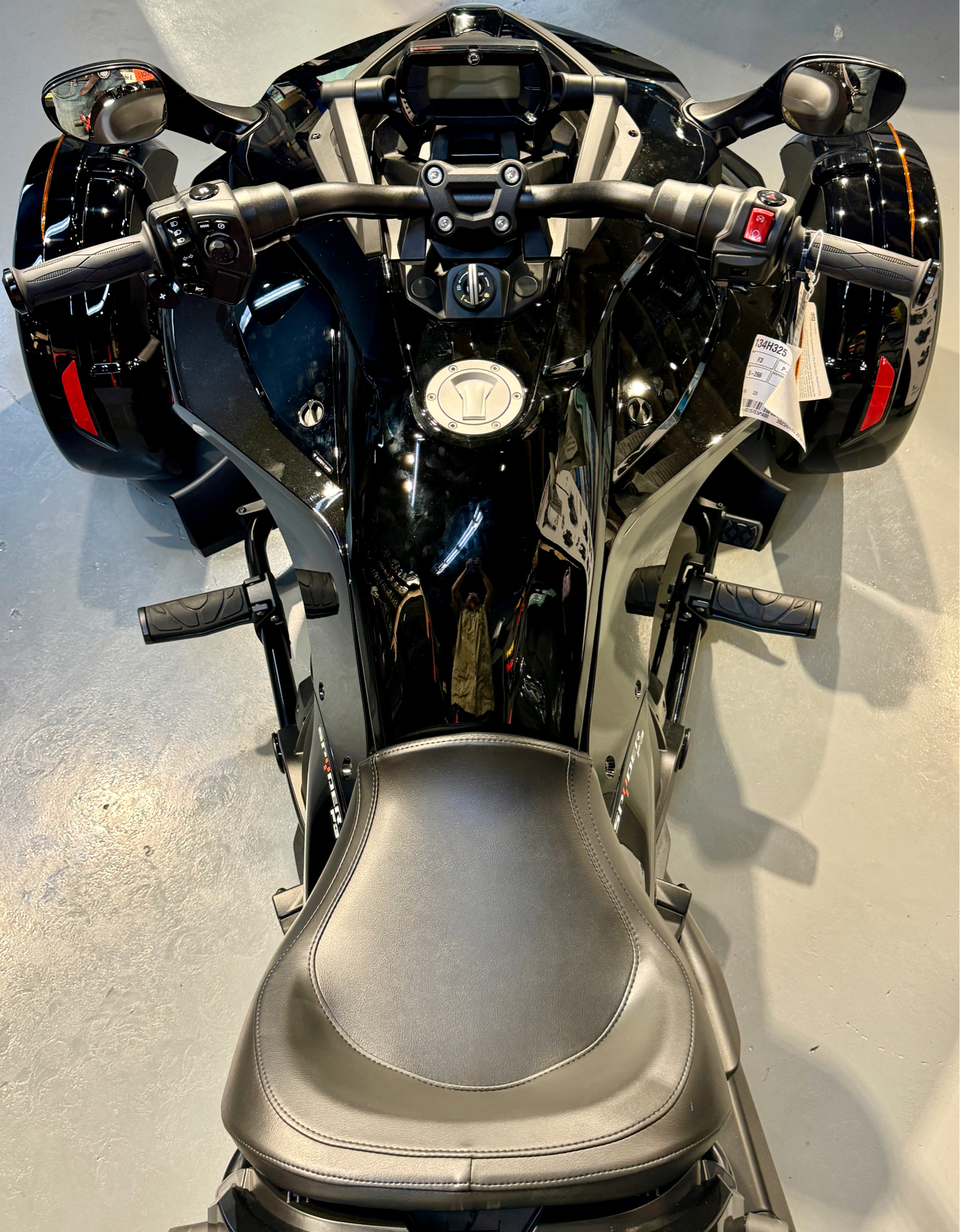2023 Can-Am Spyder F3 in Enfield, Connecticut - Photo 13