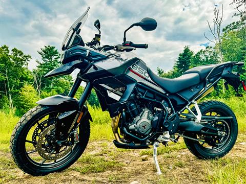 2024 Triumph Tiger 850 Sport in Enfield, Connecticut - Photo 3