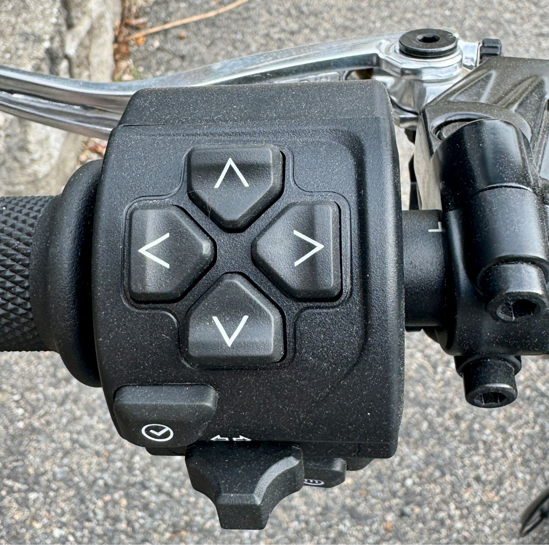 2024 Triumph Scrambler 1200 X in Enfield, Connecticut - Photo 12