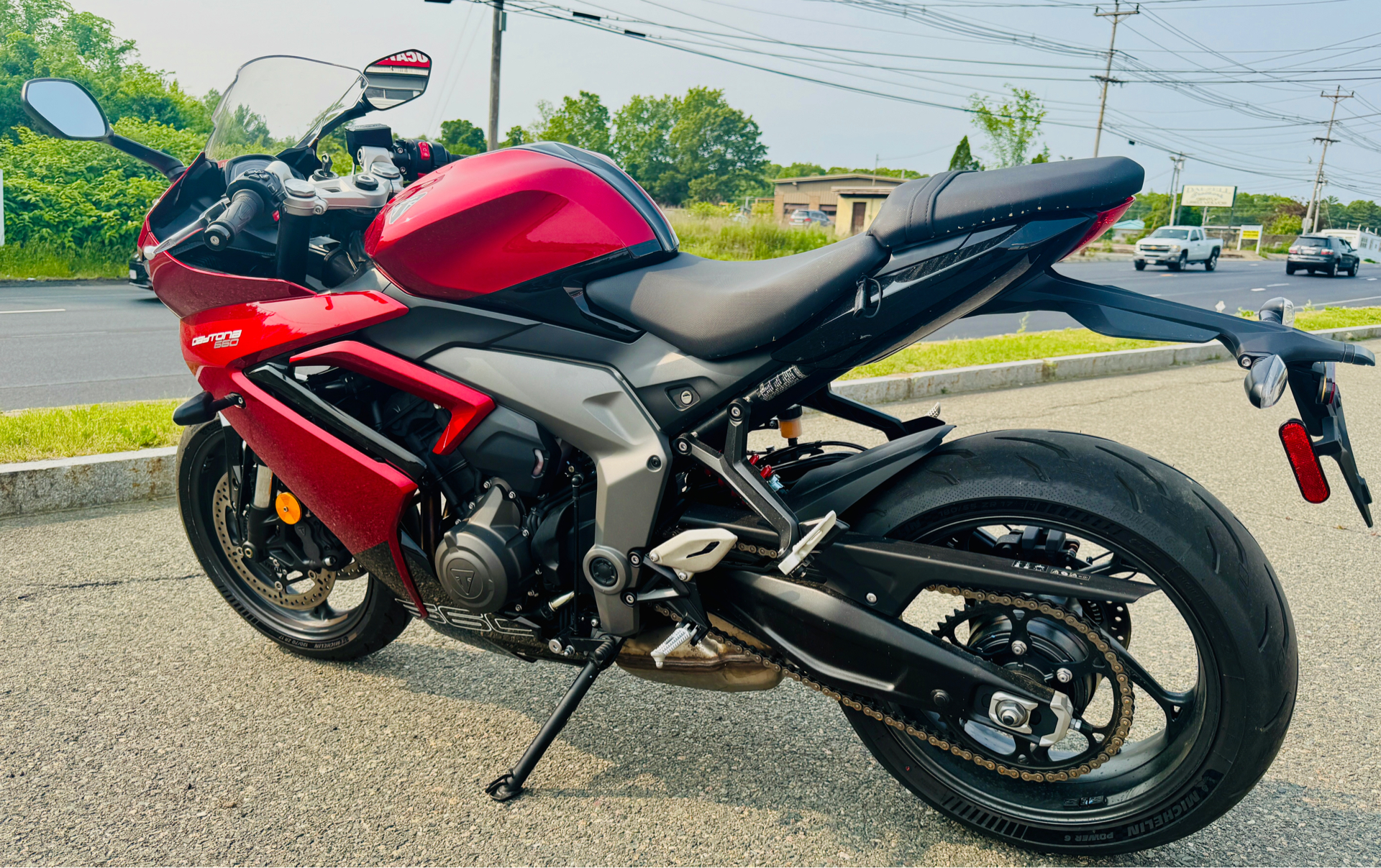 2025 Triumph Daytona 660 in Enfield, Connecticut - Photo 9