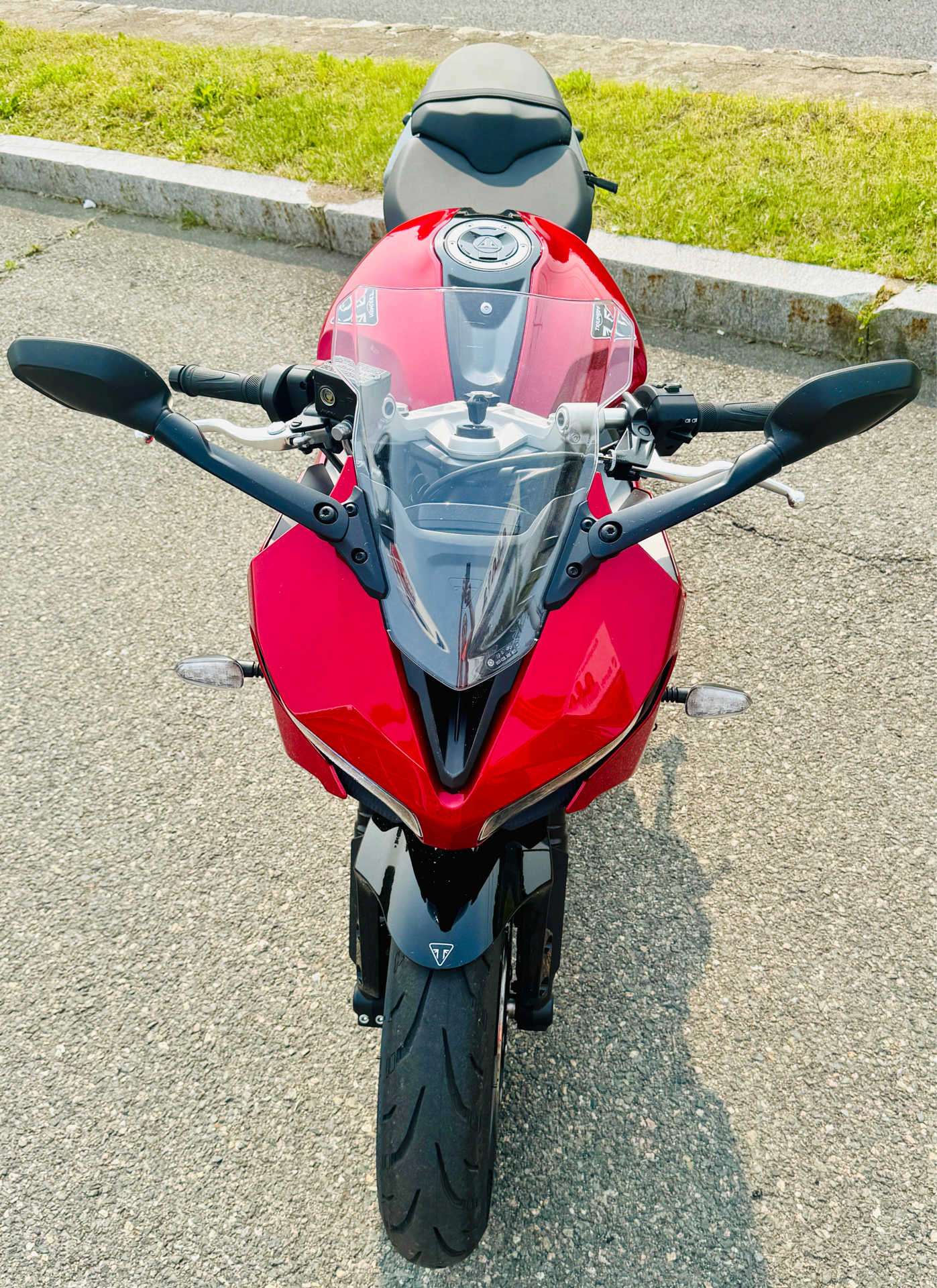 2025 Triumph Daytona 660 in Enfield, Connecticut - Photo 20
