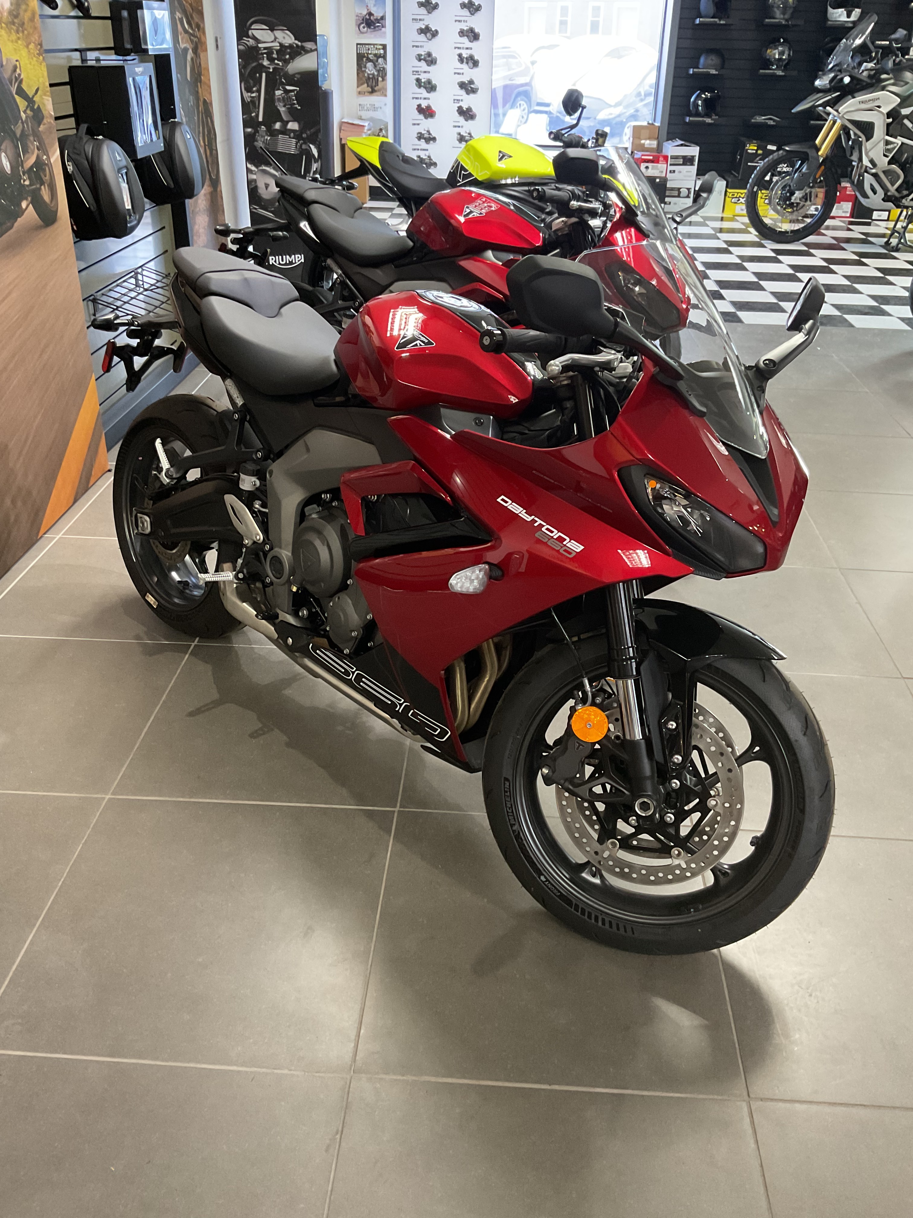 Daytona shop3 Daytona ZX