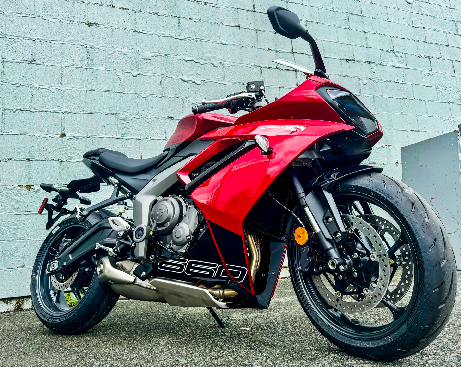 2025 Triumph Daytona 660 in Enfield, Connecticut - Photo 34