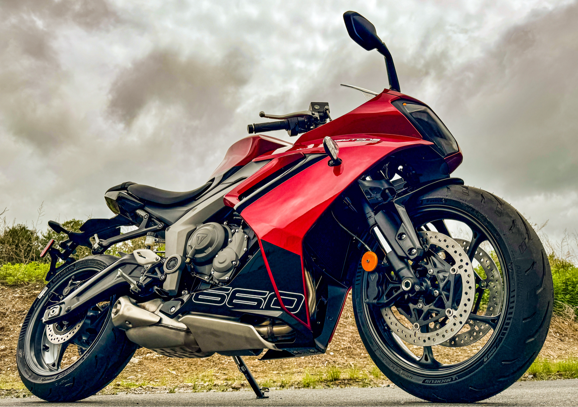 2025 Triumph Daytona 660 in Enfield, Connecticut - Photo 5