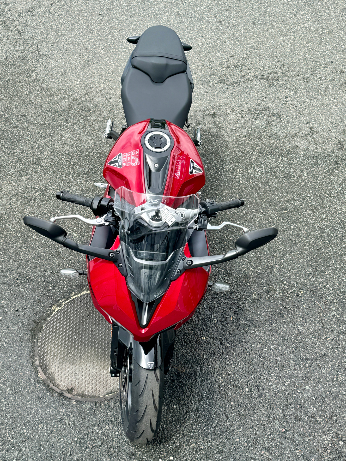 2025 Triumph Daytona 660 in Enfield, Connecticut - Photo 6