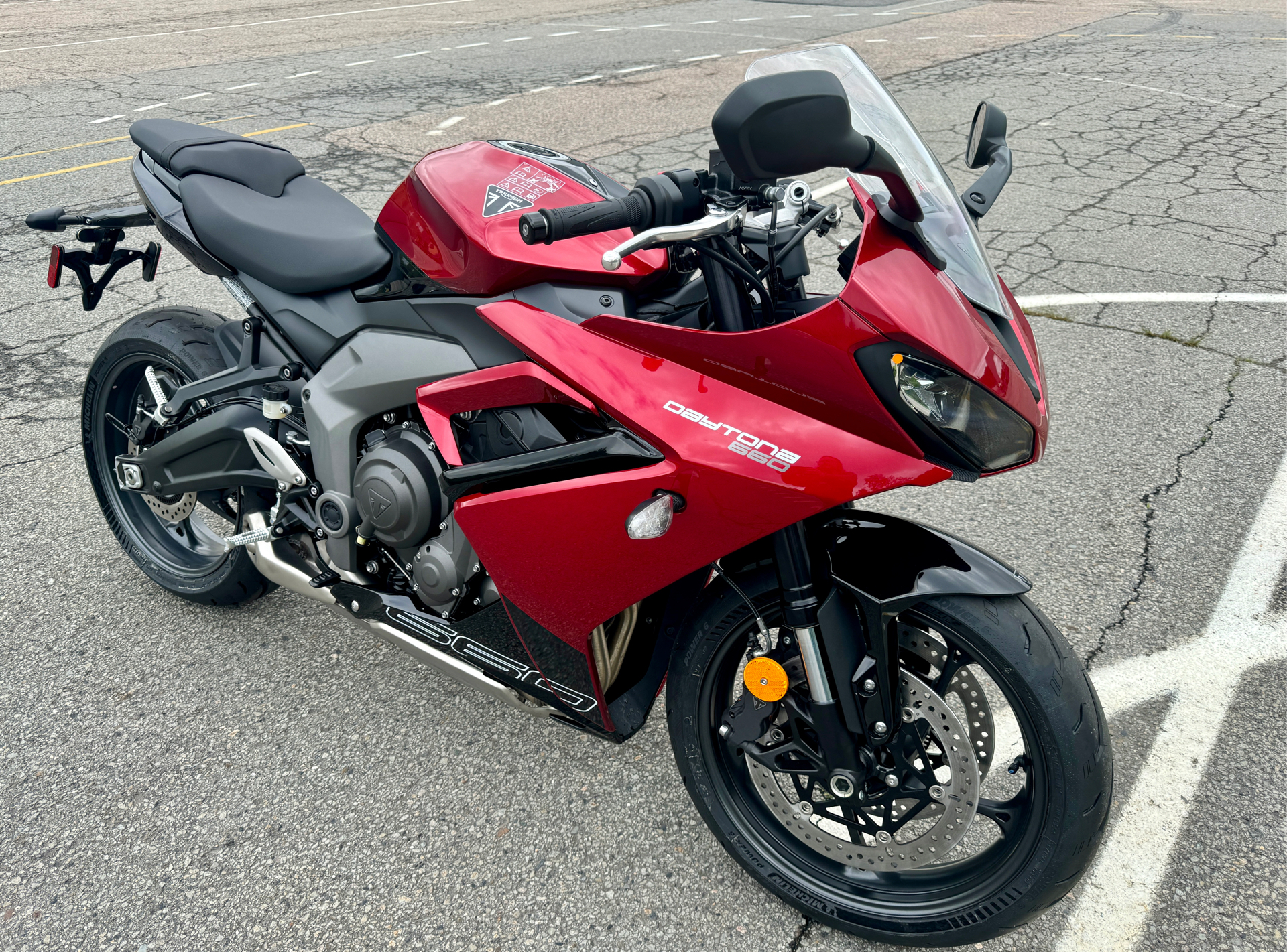 2025 Triumph Daytona 660 in Enfield, Connecticut - Photo 26