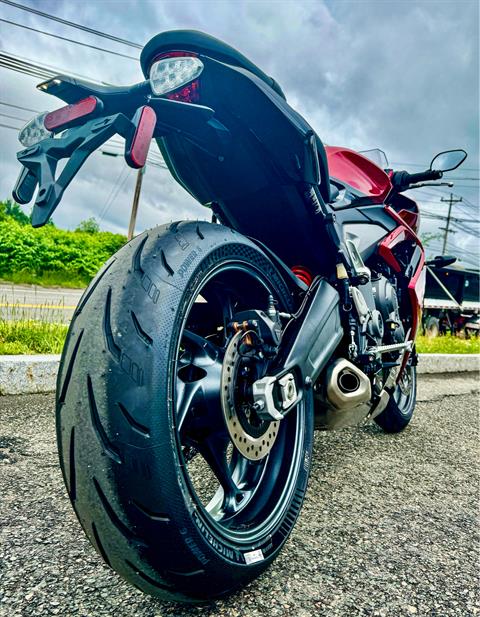 2025 Triumph Daytona 660 in Enfield, Connecticut - Photo 30
