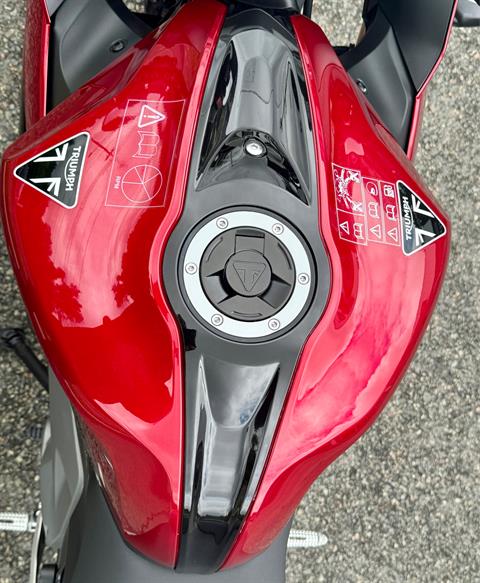 2025 Triumph Daytona 660 in Enfield, Connecticut - Photo 29