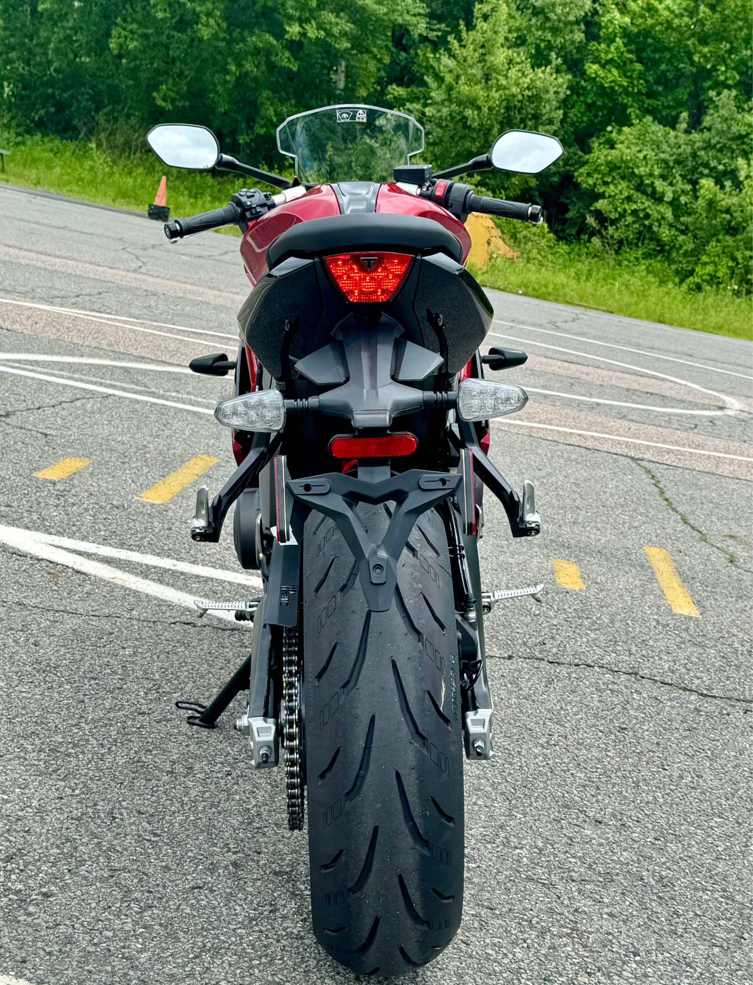 2025 Triumph Daytona 660 in Enfield, Connecticut - Photo 41