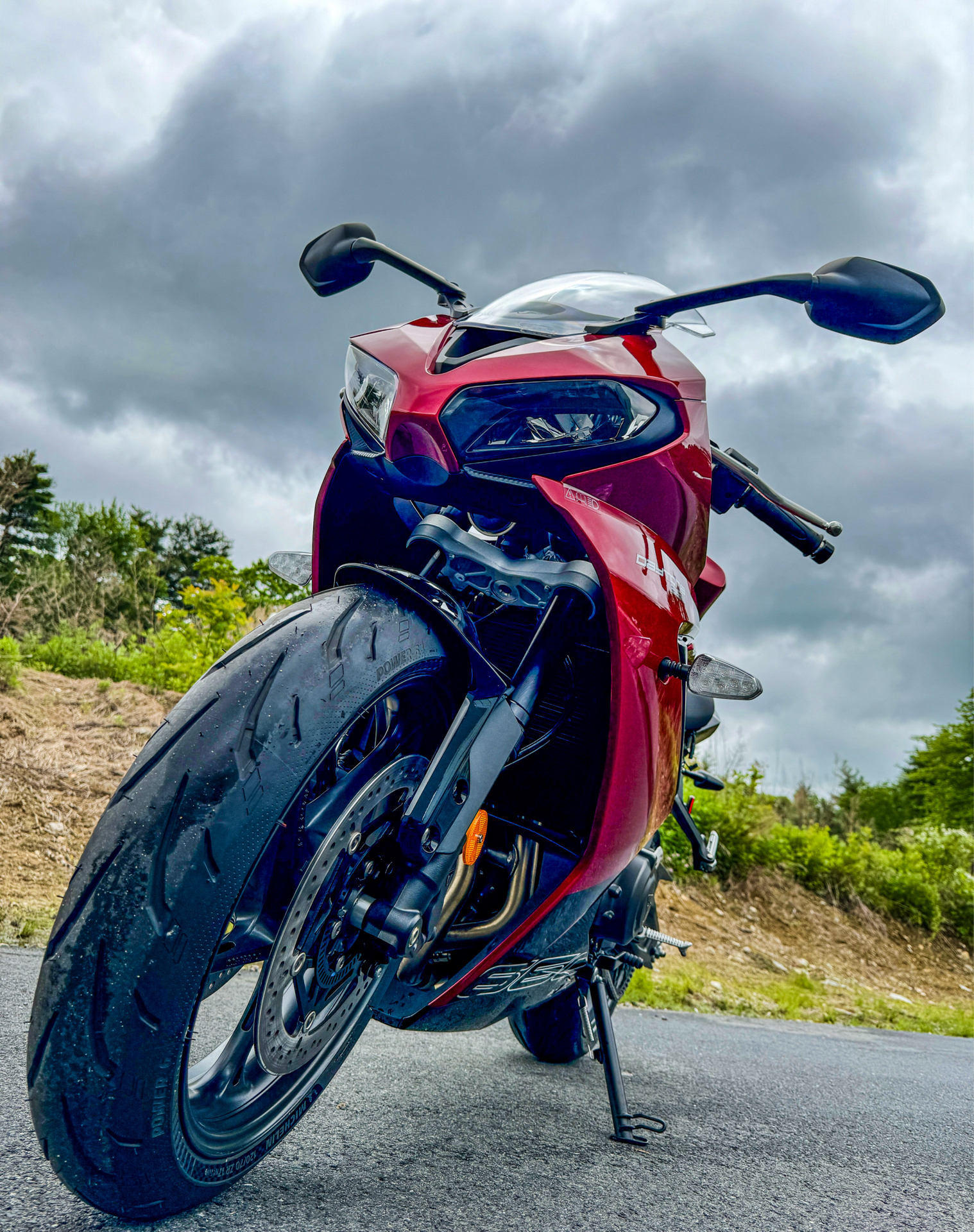 2025 Triumph Daytona 660 in Enfield, Connecticut - Photo 32