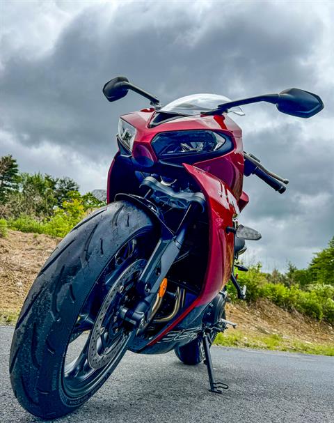 2025 Triumph Daytona 660 in Enfield, Connecticut - Photo 32