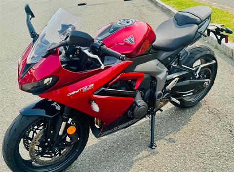 2025 Triumph Daytona 660 in Enfield, Connecticut - Photo 7
