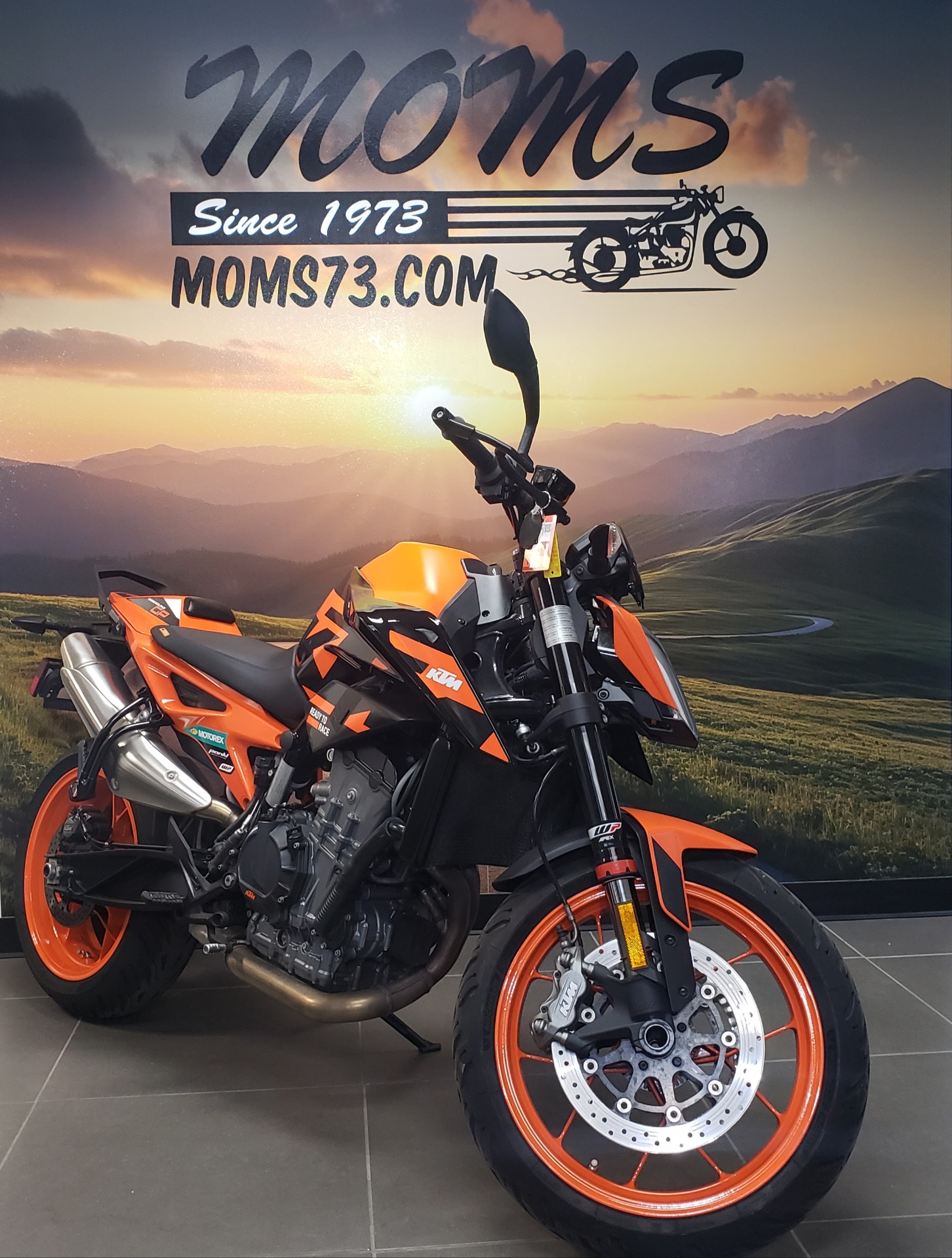 2022 KTM 890 Duke R in Enfield, Connecticut - Photo 2