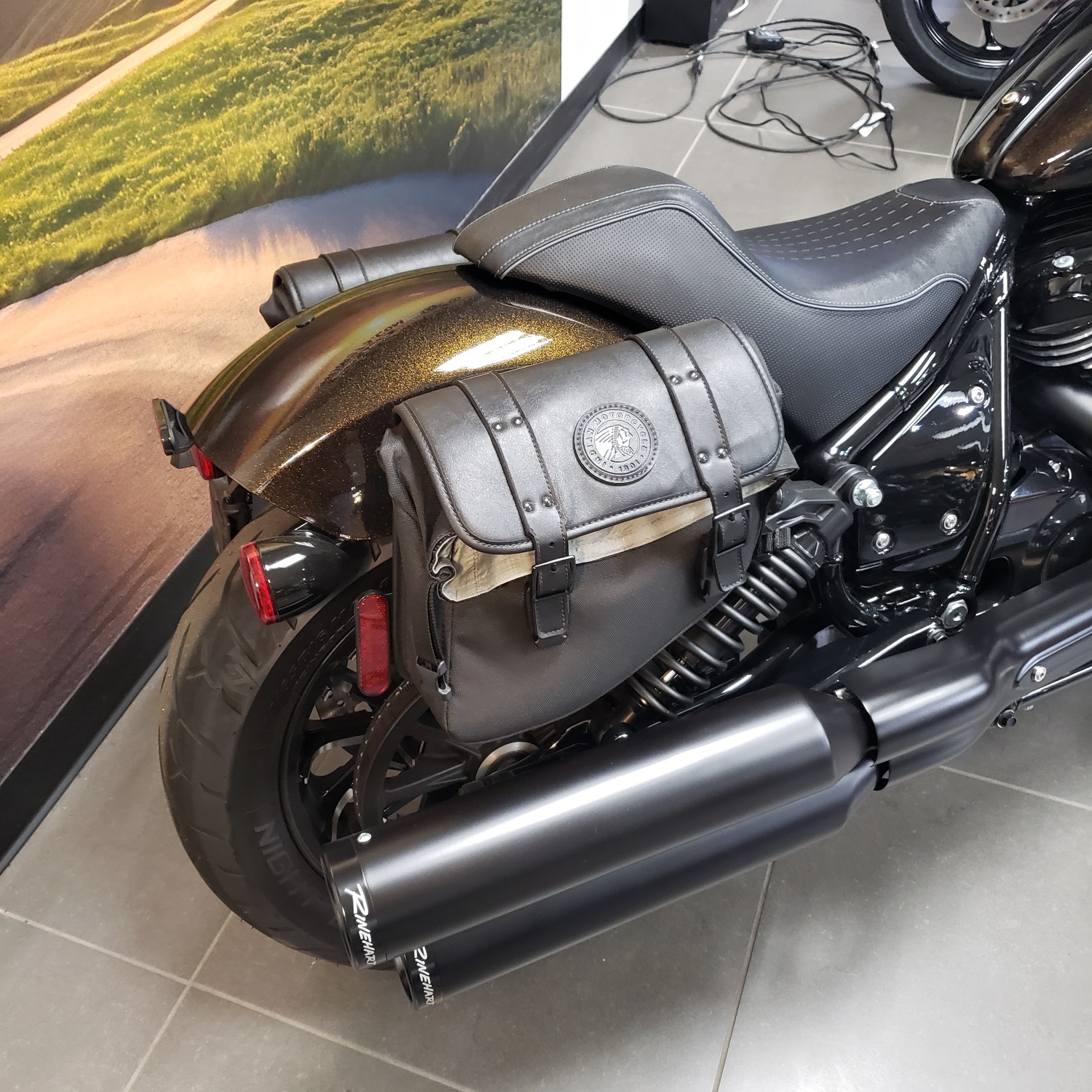 2024 Indian Motorcycle Sport Chief Icon in Enfield, Connecticut - Photo 3