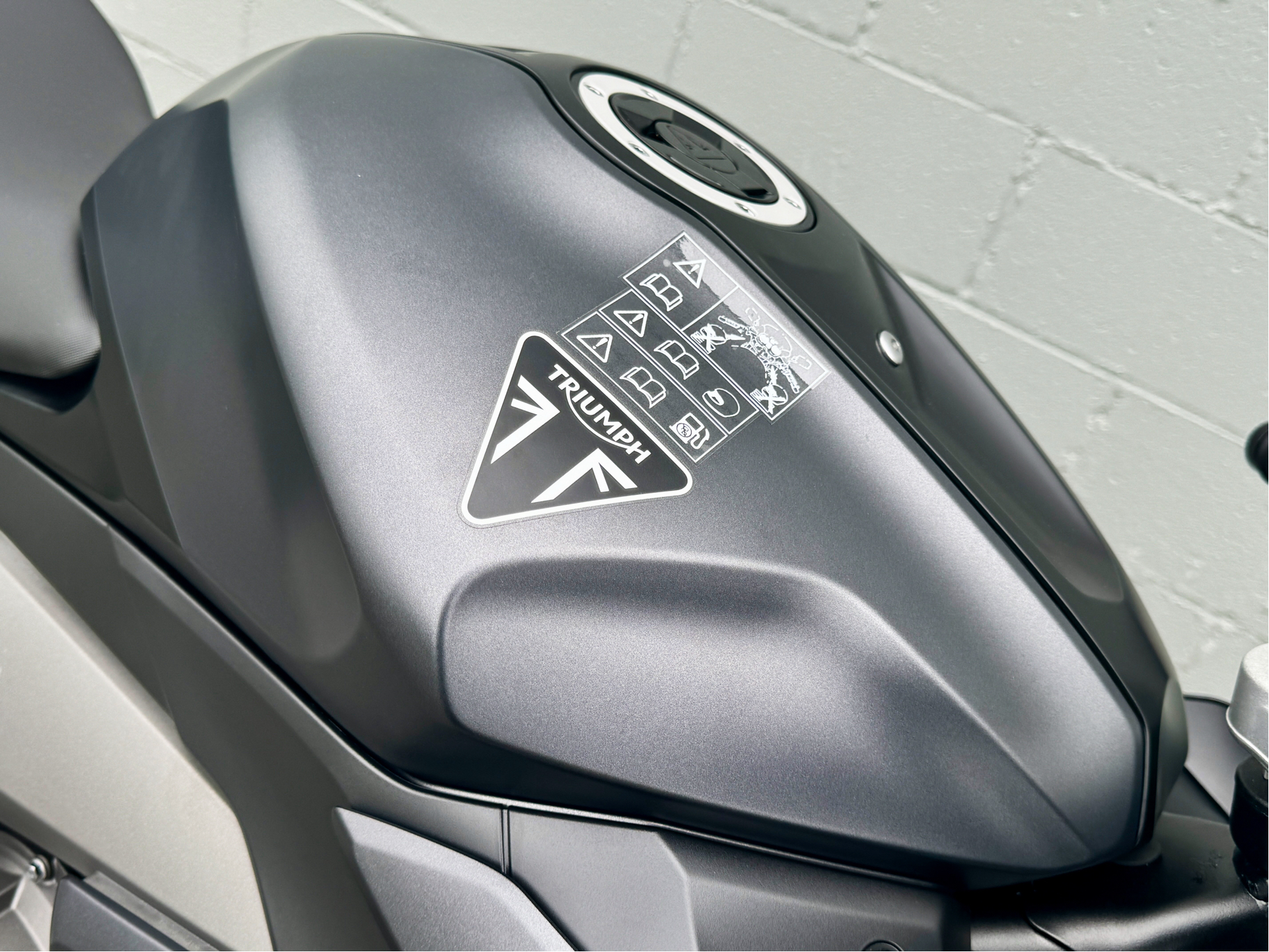 2025 Triumph Daytona 660 in Enfield, Connecticut - Photo 4