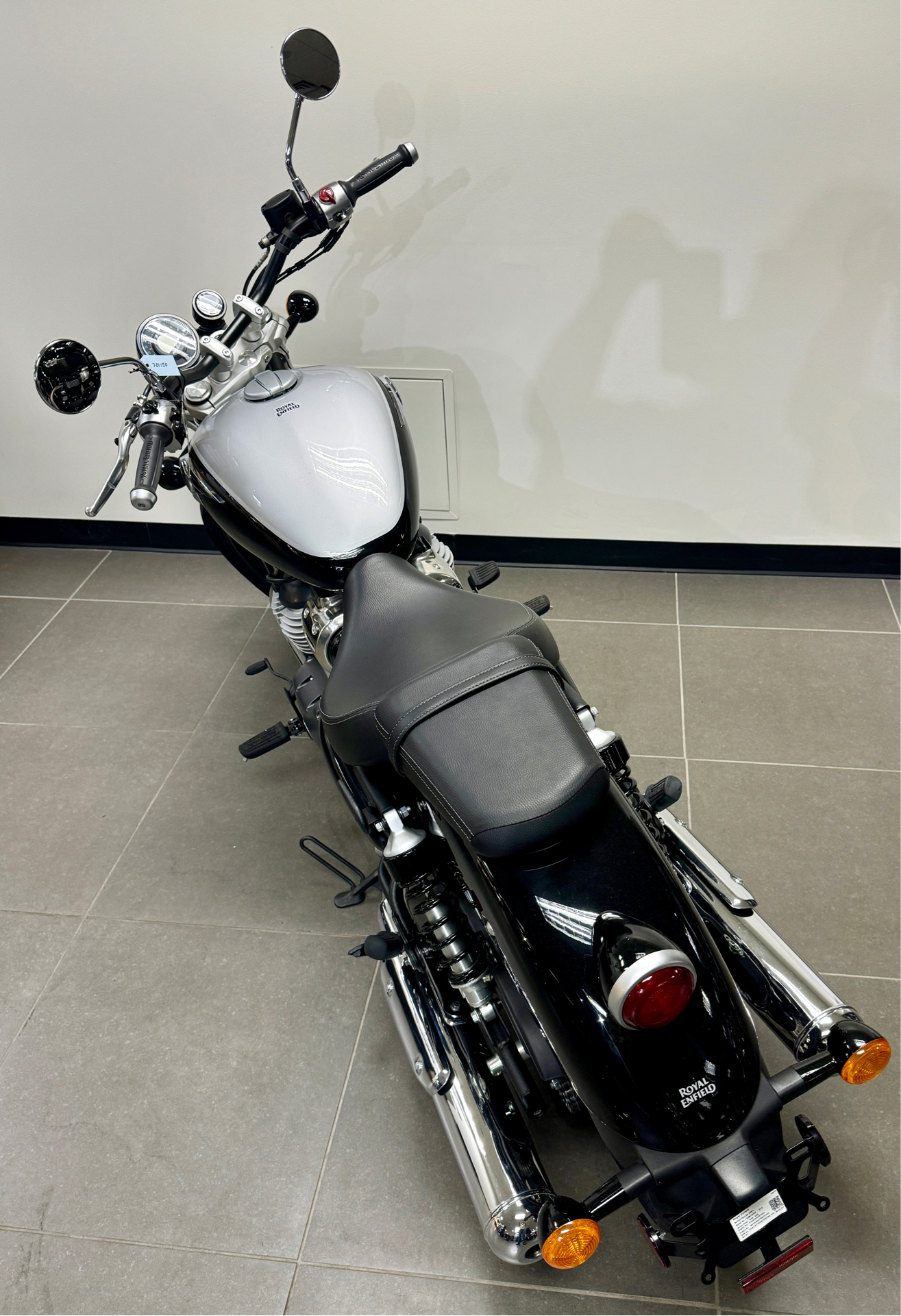 2024 Royal Enfield Super Meteor 650 in Enfield, Connecticut - Photo 9