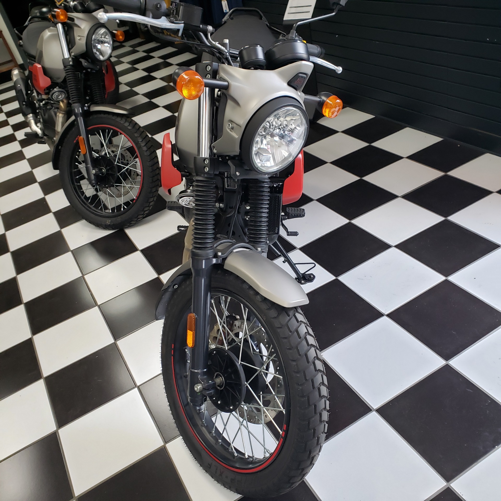 2023 Royal Enfield Scram 411 in Enfield, Connecticut - Photo 2