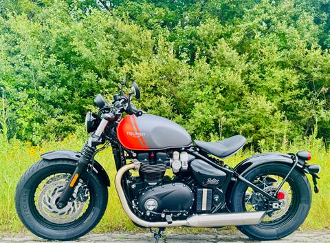 2025 Triumph Bonneville Bobber in Enfield, Connecticut - Photo 1