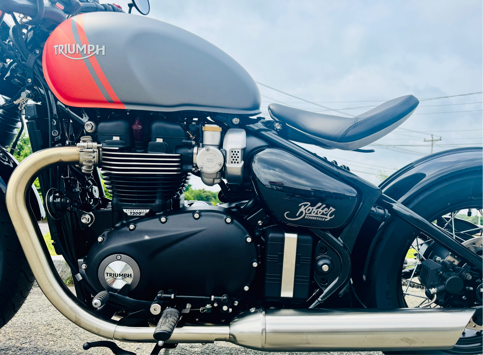 2025 Triumph Bonneville Bobber in Enfield, Connecticut - Photo 14