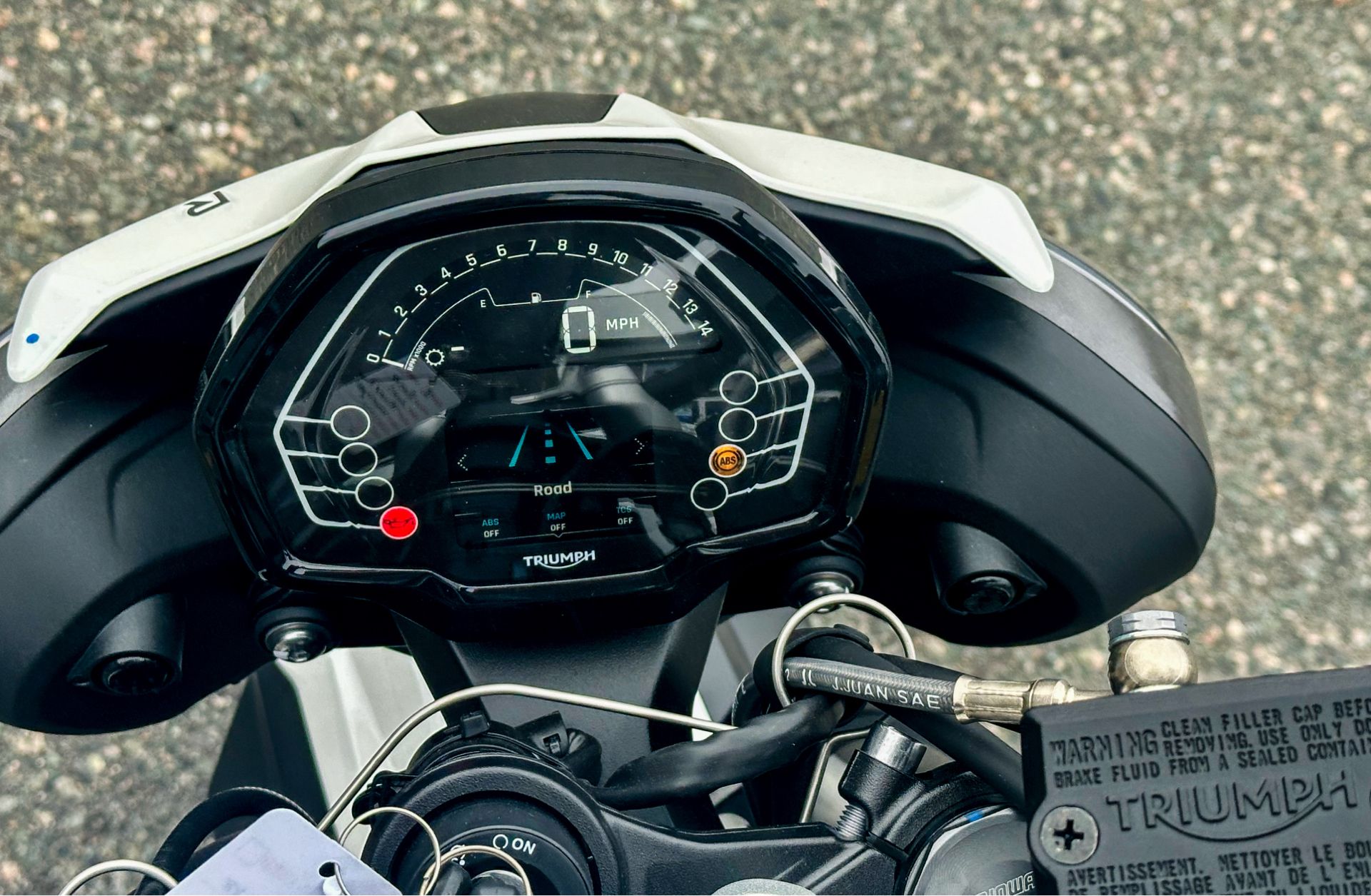 2024 Triumph Street Triple 765 R in Enfield, Connecticut - Photo 14
