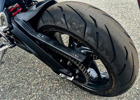 2024 Triumph Street Triple 765 R in Enfield, Connecticut - Photo 10