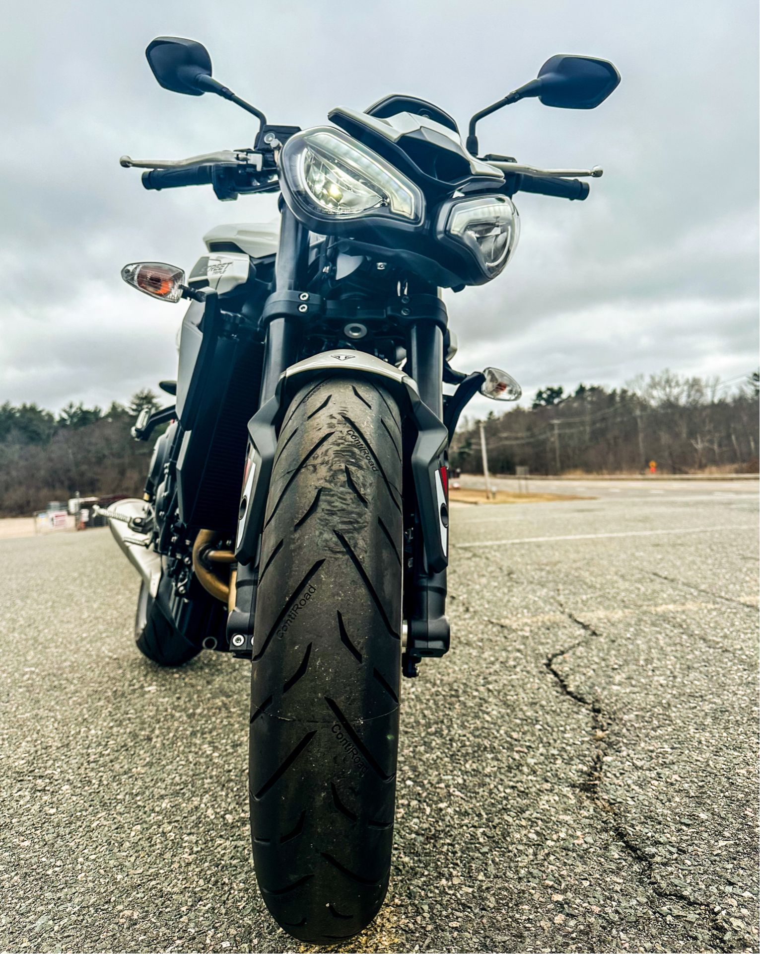 2024 Triumph Street Triple 765 R in Enfield, Connecticut - Photo 11