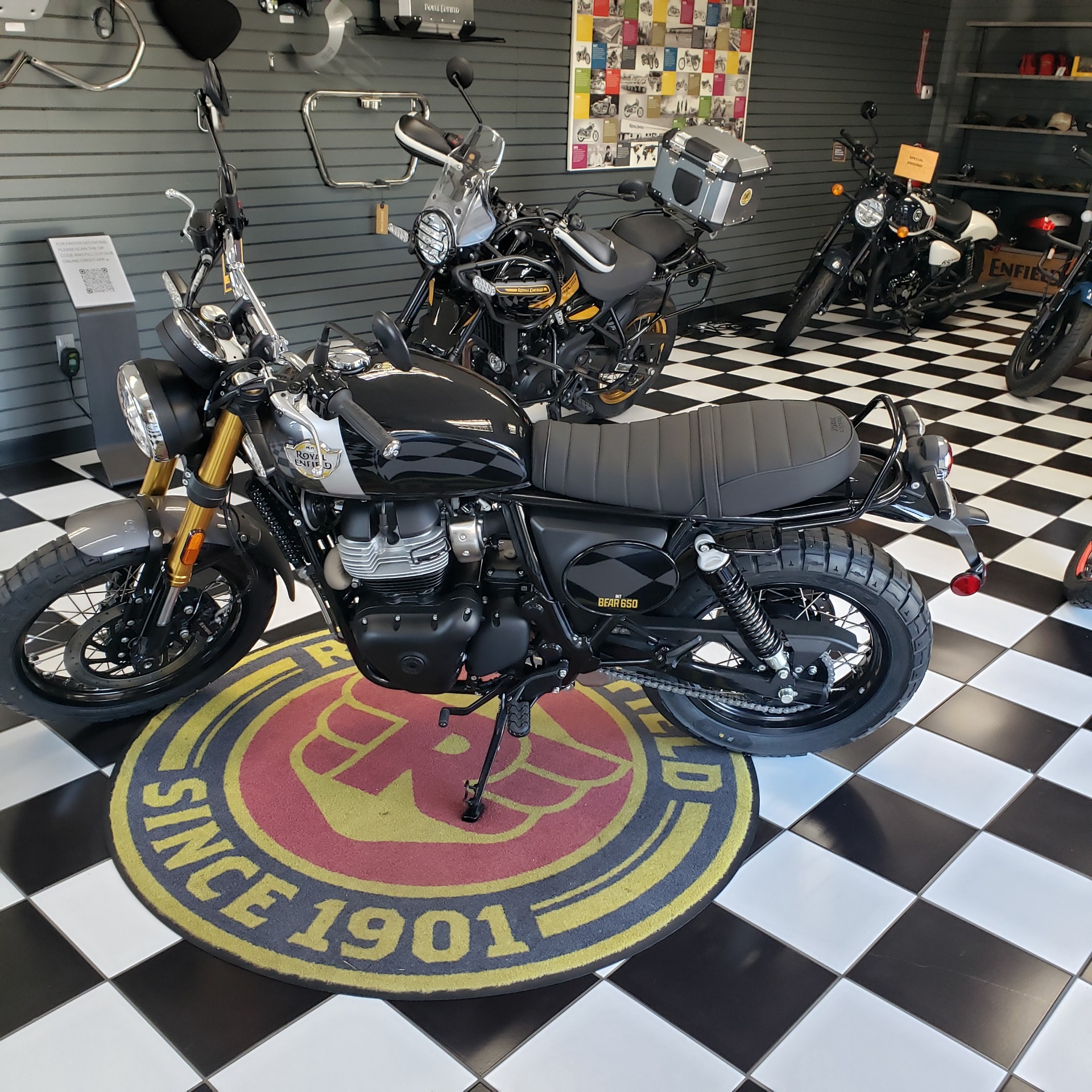 2025 Royal Enfield Bear 650 in Enfield, Connecticut - Photo 5