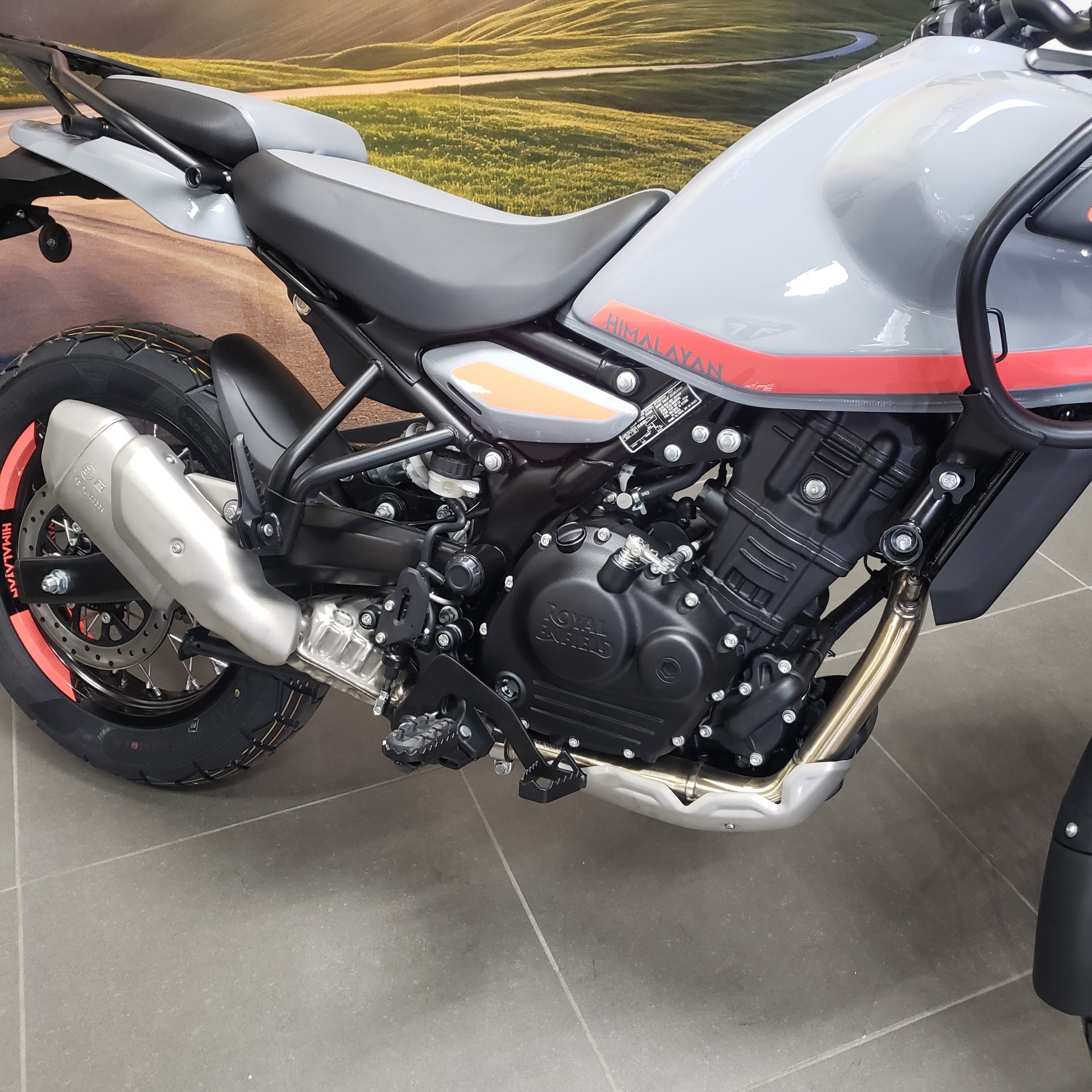 2025 Royal Enfield Himalayan 450 in Enfield, Connecticut - Photo 2
