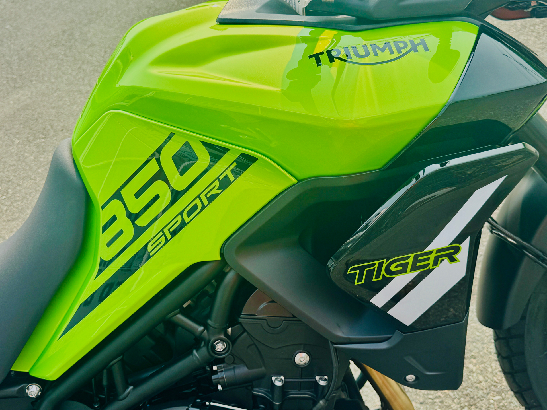 2025 Triumph Tiger 850 Sport in Enfield, Connecticut - Photo 14